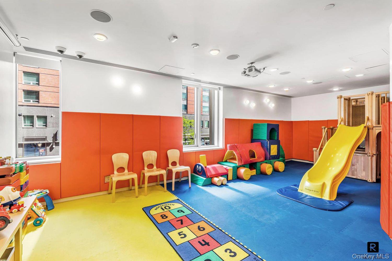 2 River Terrace # 8-H, New York (Manhattan), NY 10282