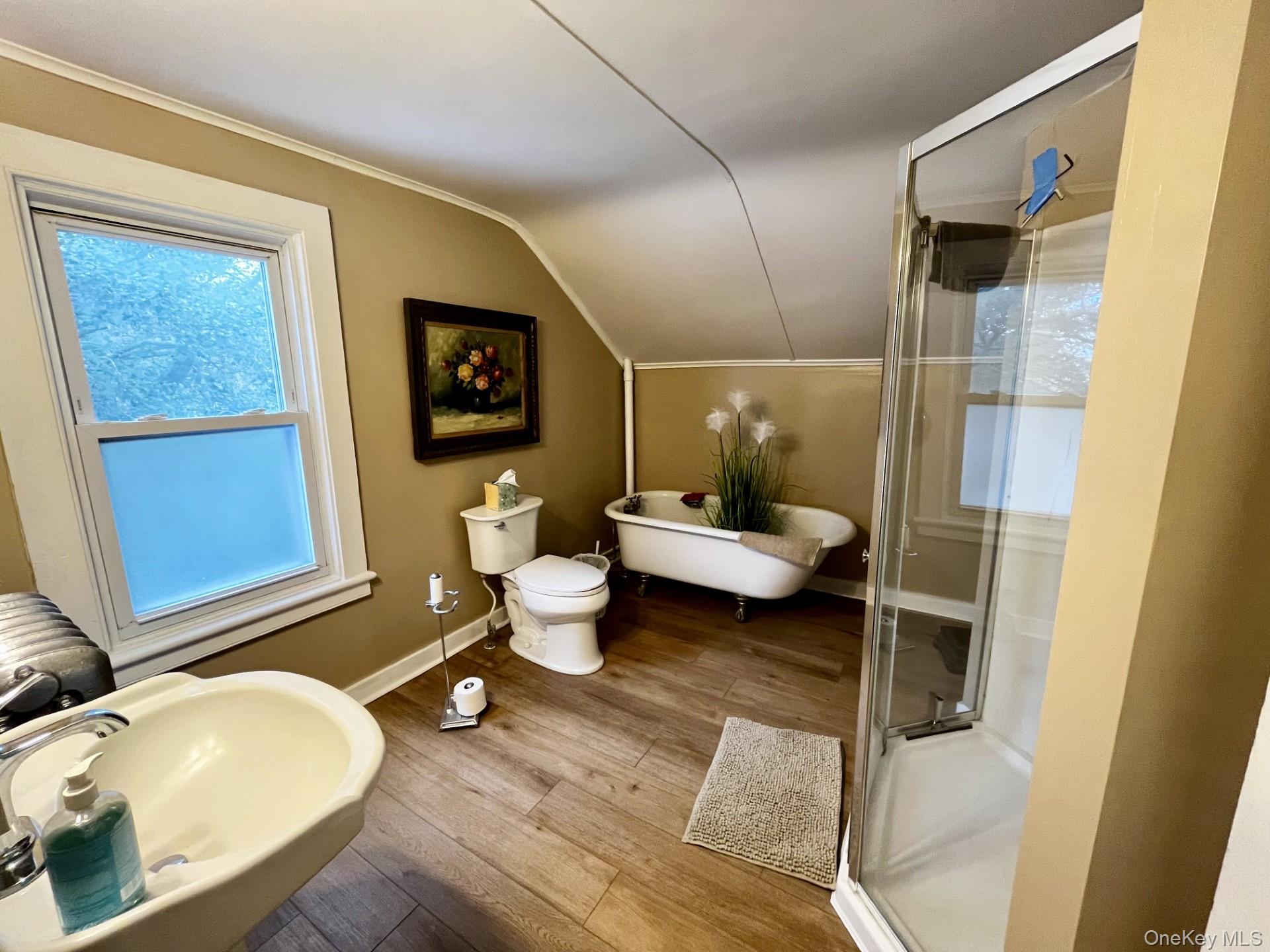 7 Gerhardy Court, East Islip, NY 11730