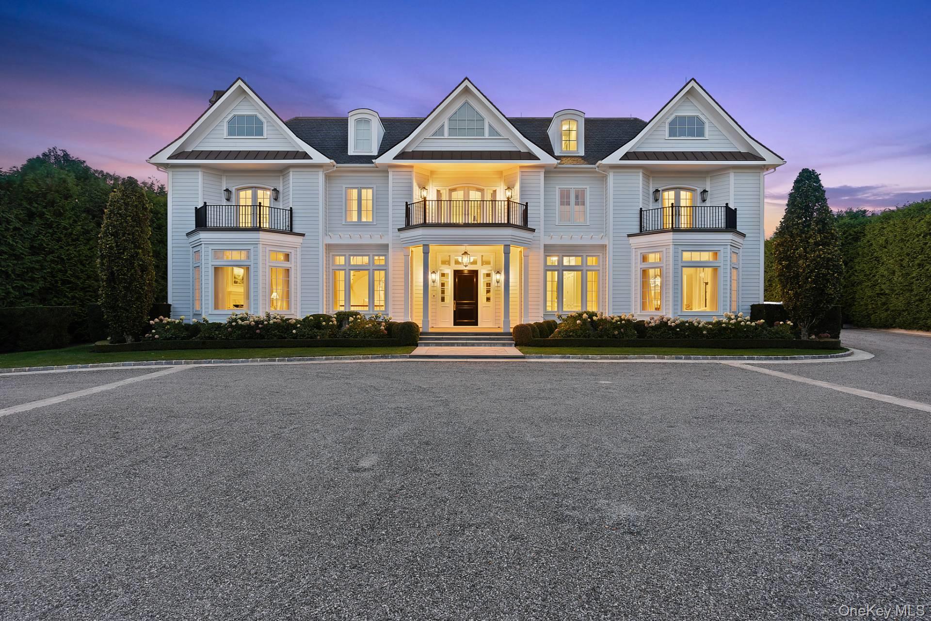 81 Meadowmere Place, Southampton, NY 11968