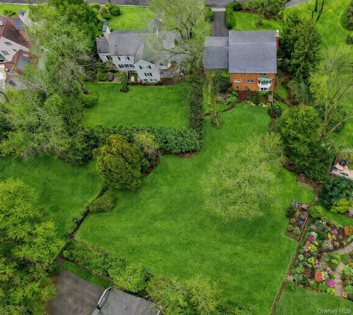 48 Highland Circle, Bronxville, NY 10708