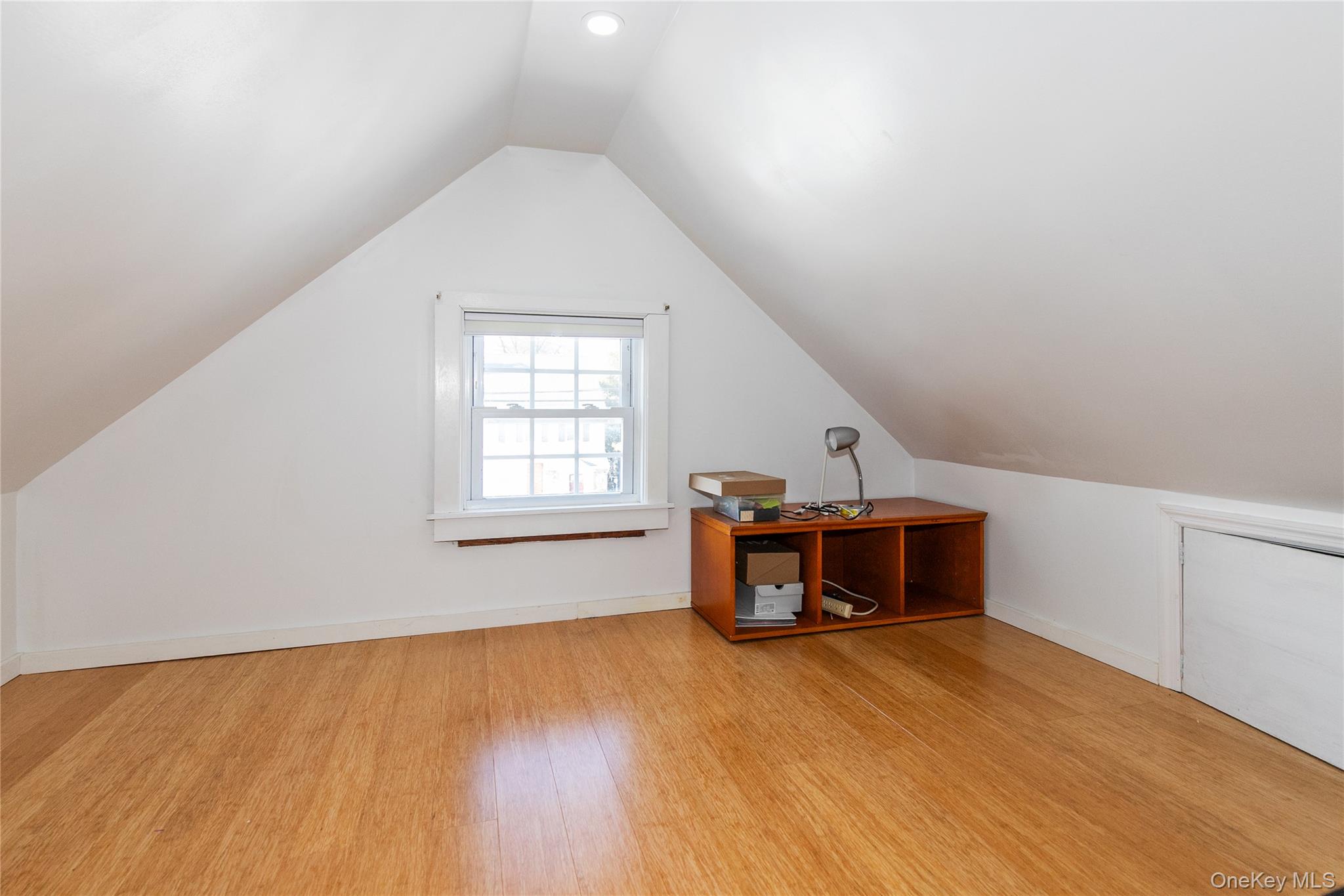 30 Highland Place, Great Neck, NY 11020