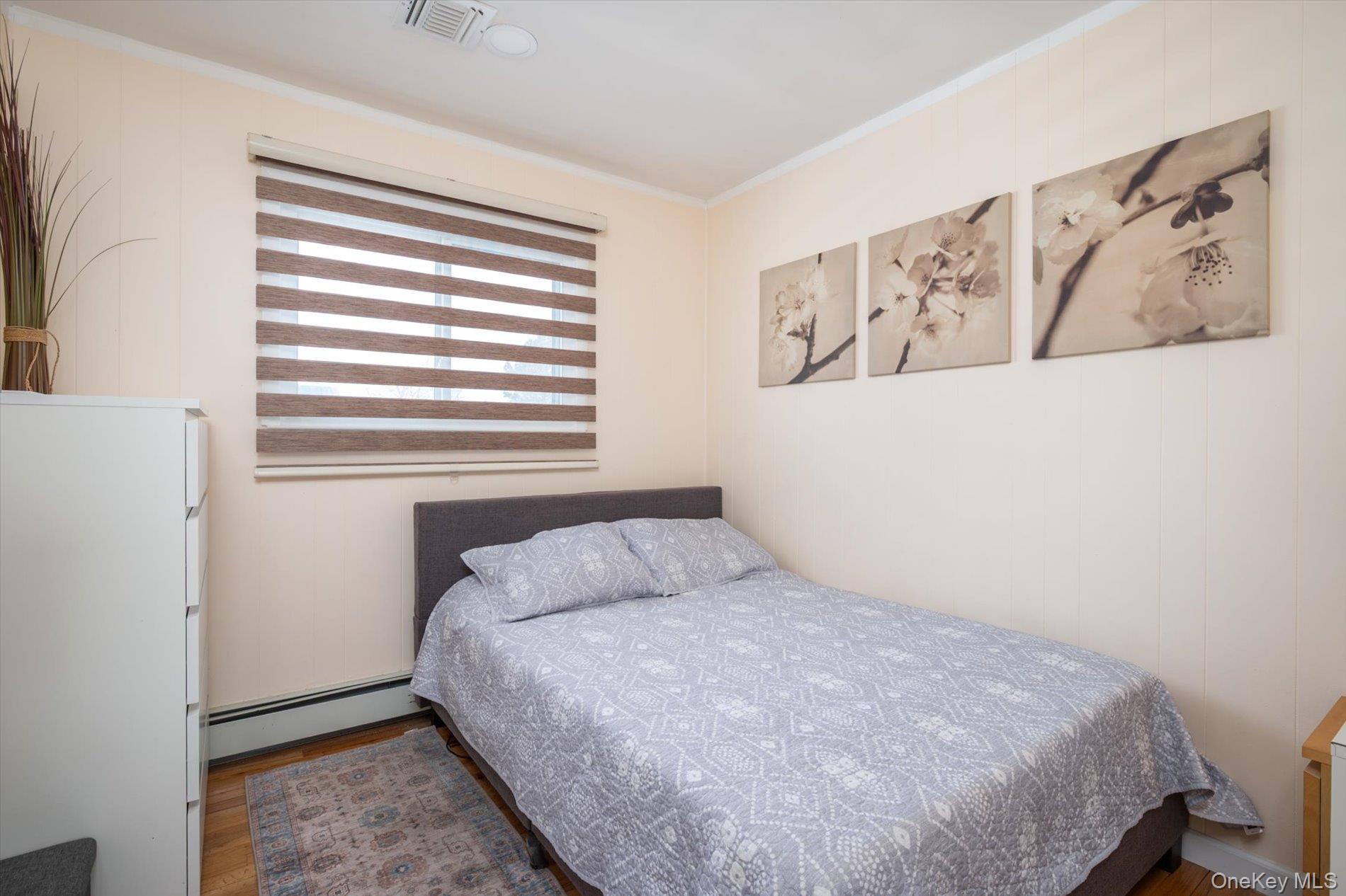 231 3rd Street, Lindenhurst, NY 11757