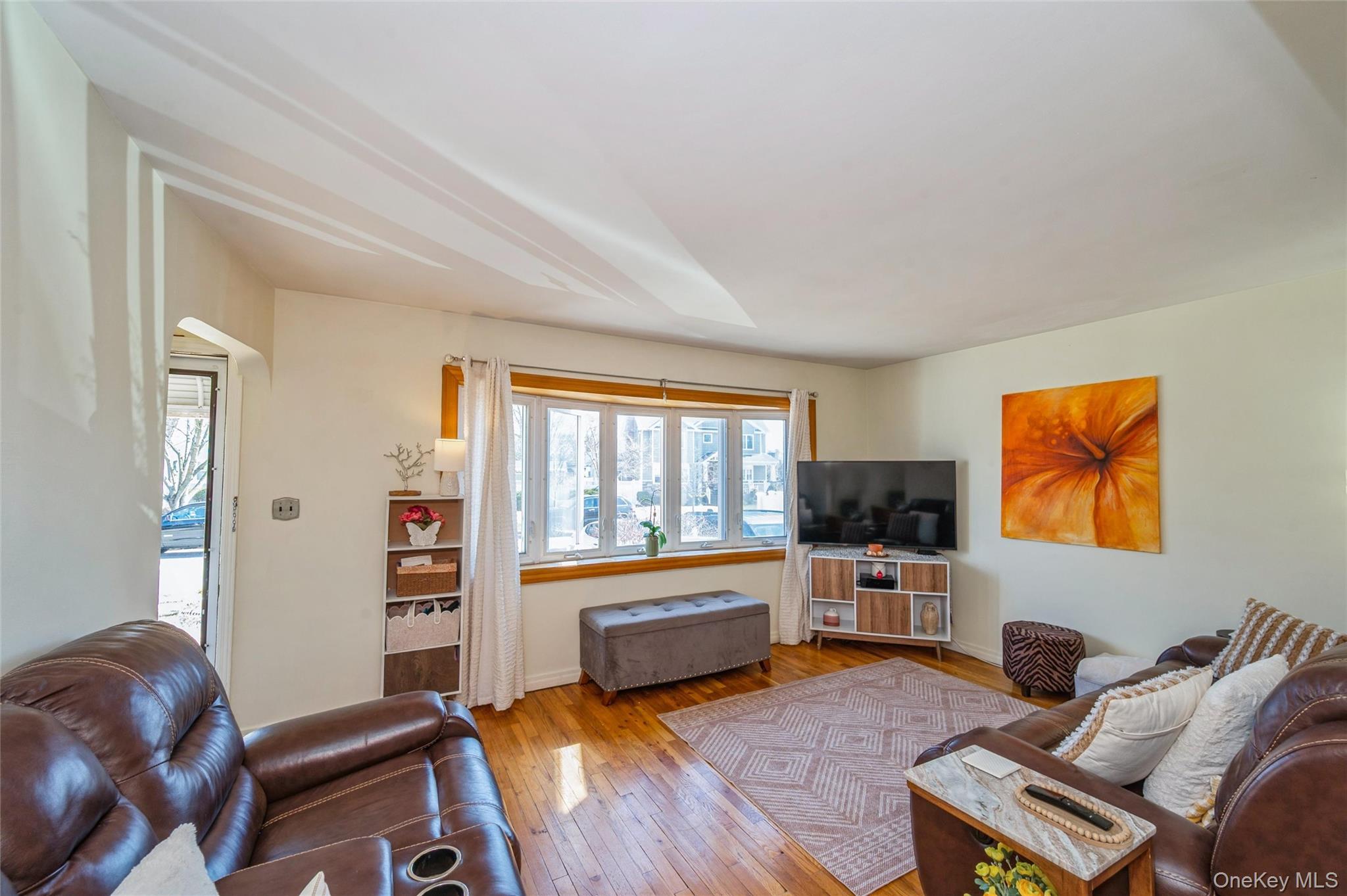 20 Iris Avenue, North Merrick, NY 11566