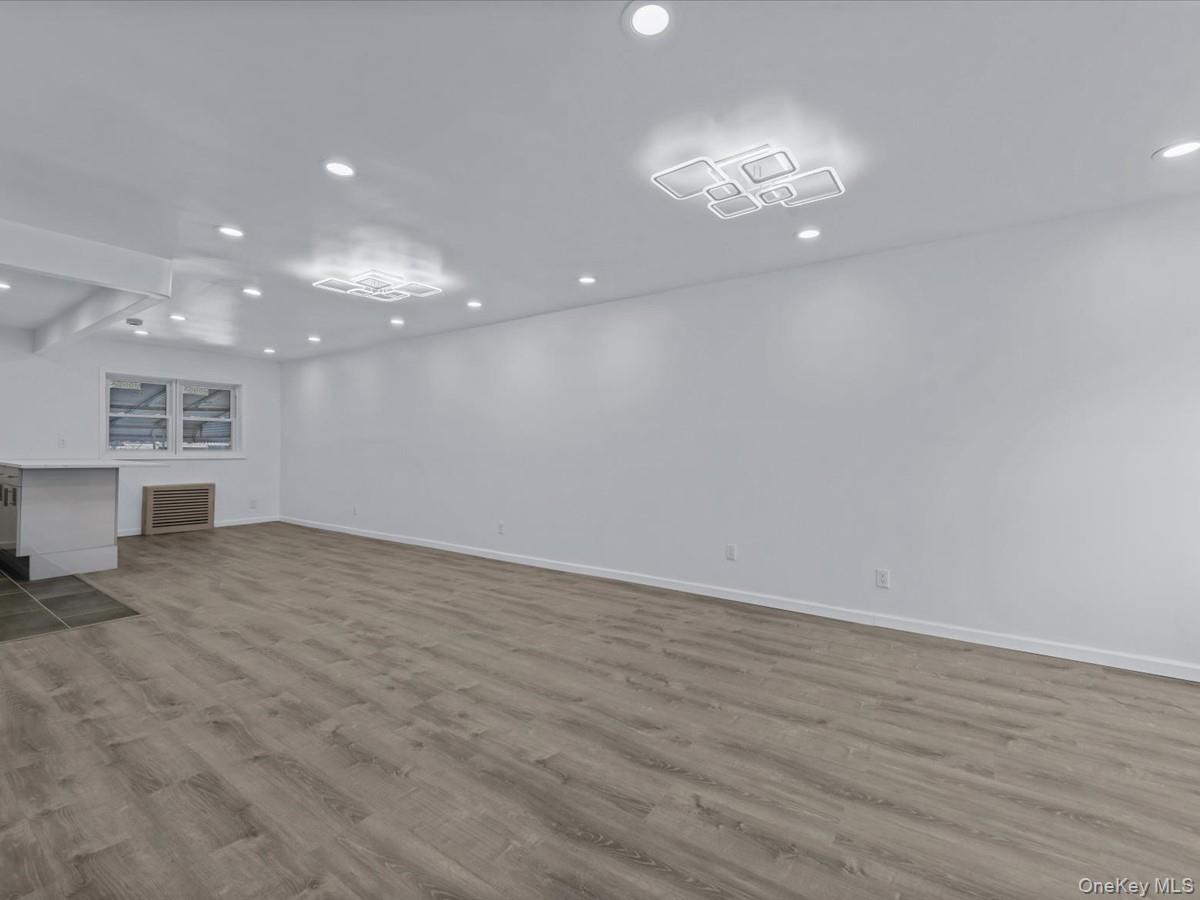 6616 52nd Drive, Maspeth, NY 11378