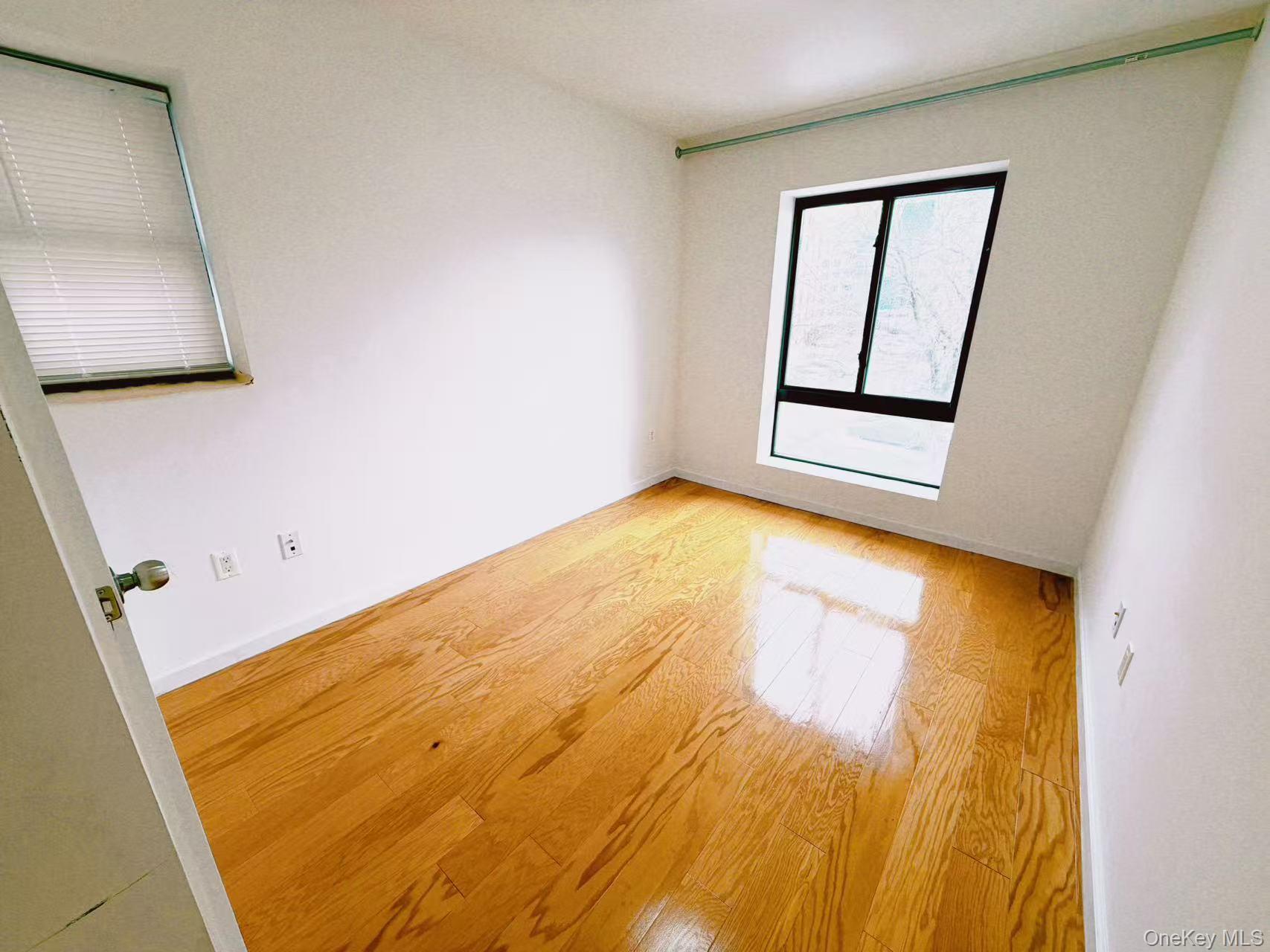 42-29 Parsons Boulevard # 3F, Flushing, NY 11355
