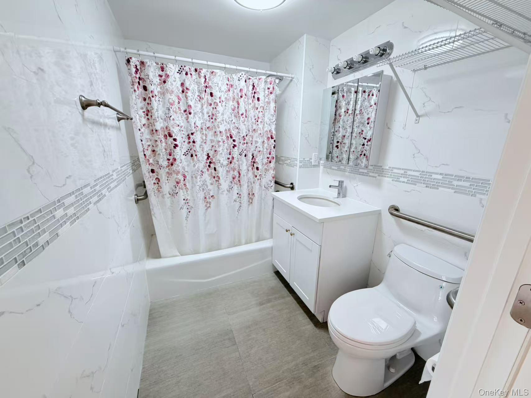 42-29 Parsons Boulevard # 3F, Flushing, NY 11355