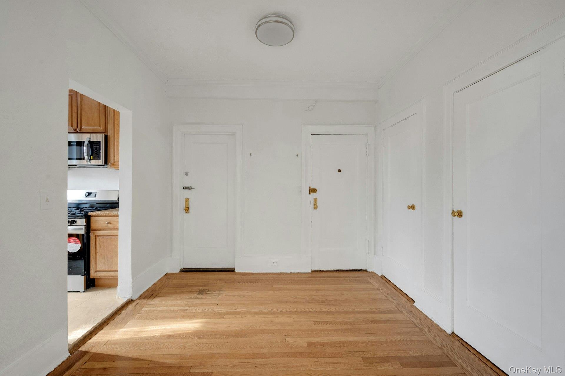 840 Bronx River Road, Bronxville, NY 10708