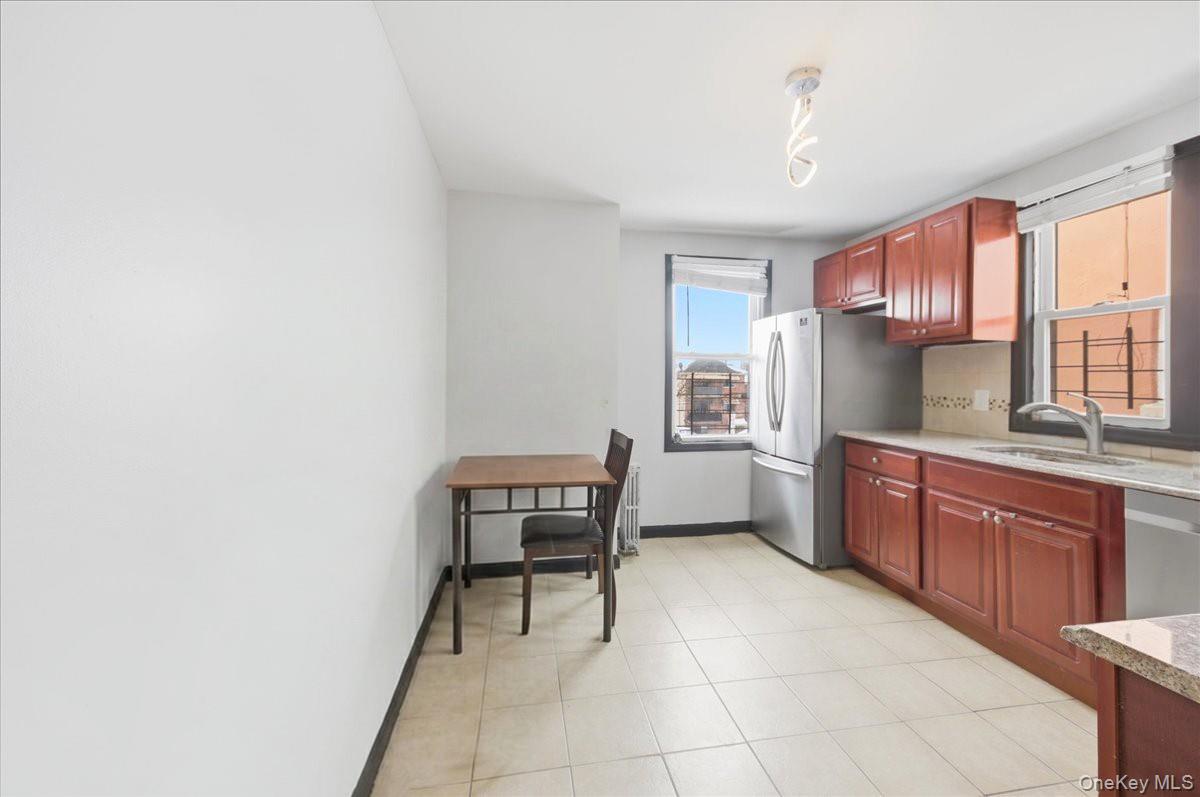 4423 Mundy Lane, Bronx, NY 10466