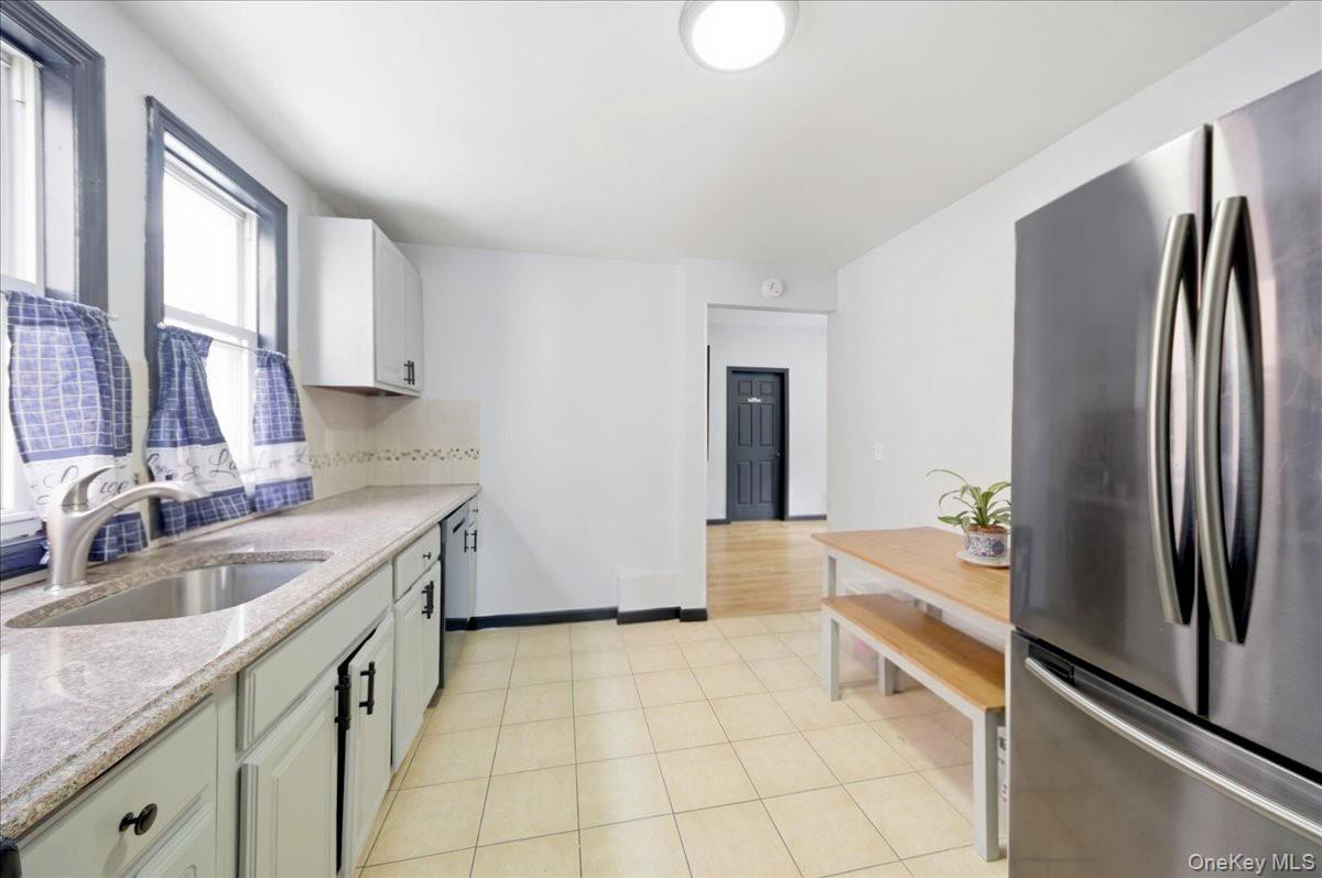 4423 Mundy Lane, Bronx, NY 10466