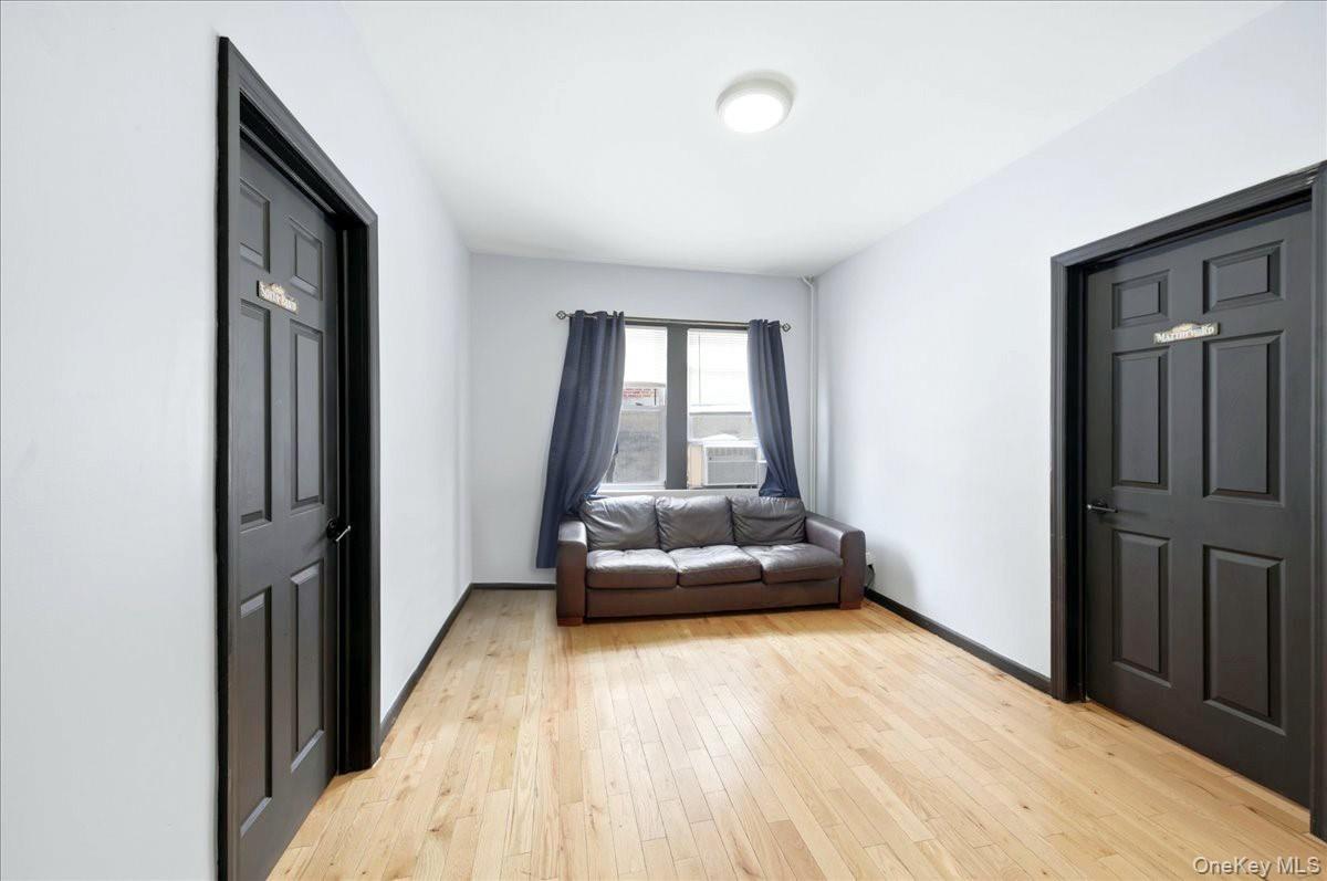 4423 Mundy Lane, Bronx, NY 10466