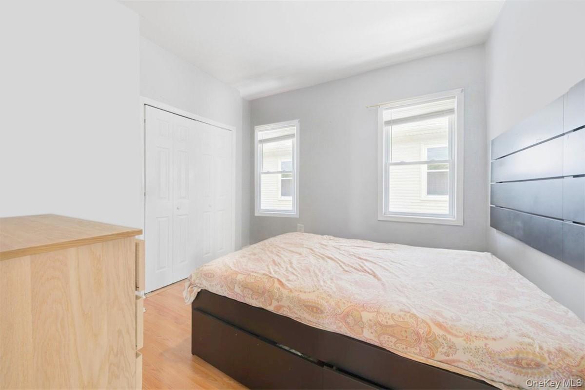 4423 Mundy Lane, Bronx, NY 10466