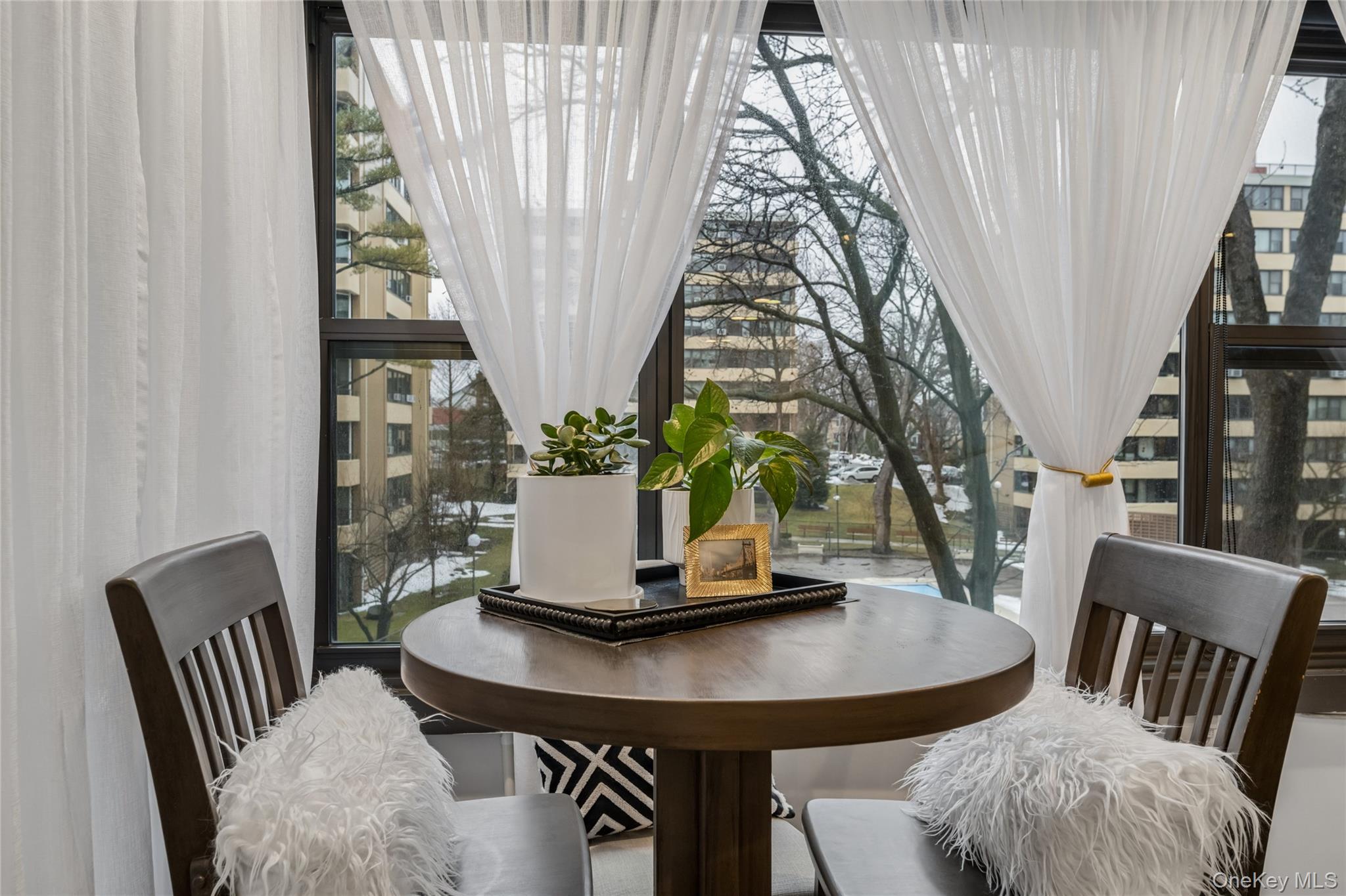 10-10 166th Street # 4A, Beechhurst, NY 11357