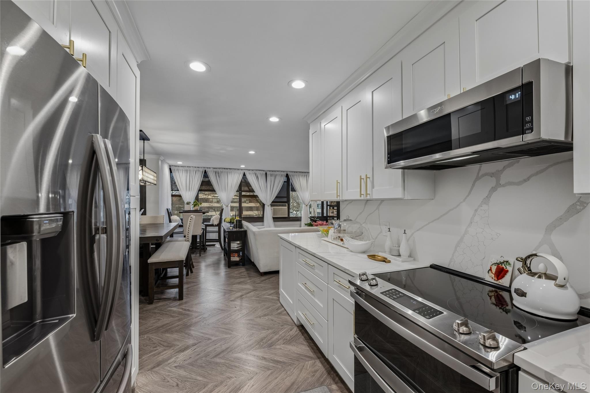 10-10 166th Street # 4A, Beechhurst, NY 11357