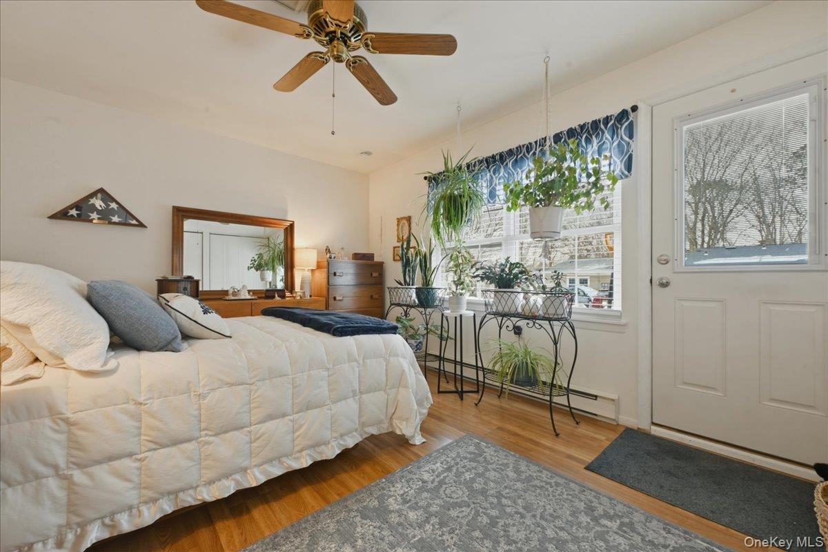 260 Newcastle Court # B, Ridge, NY 11961