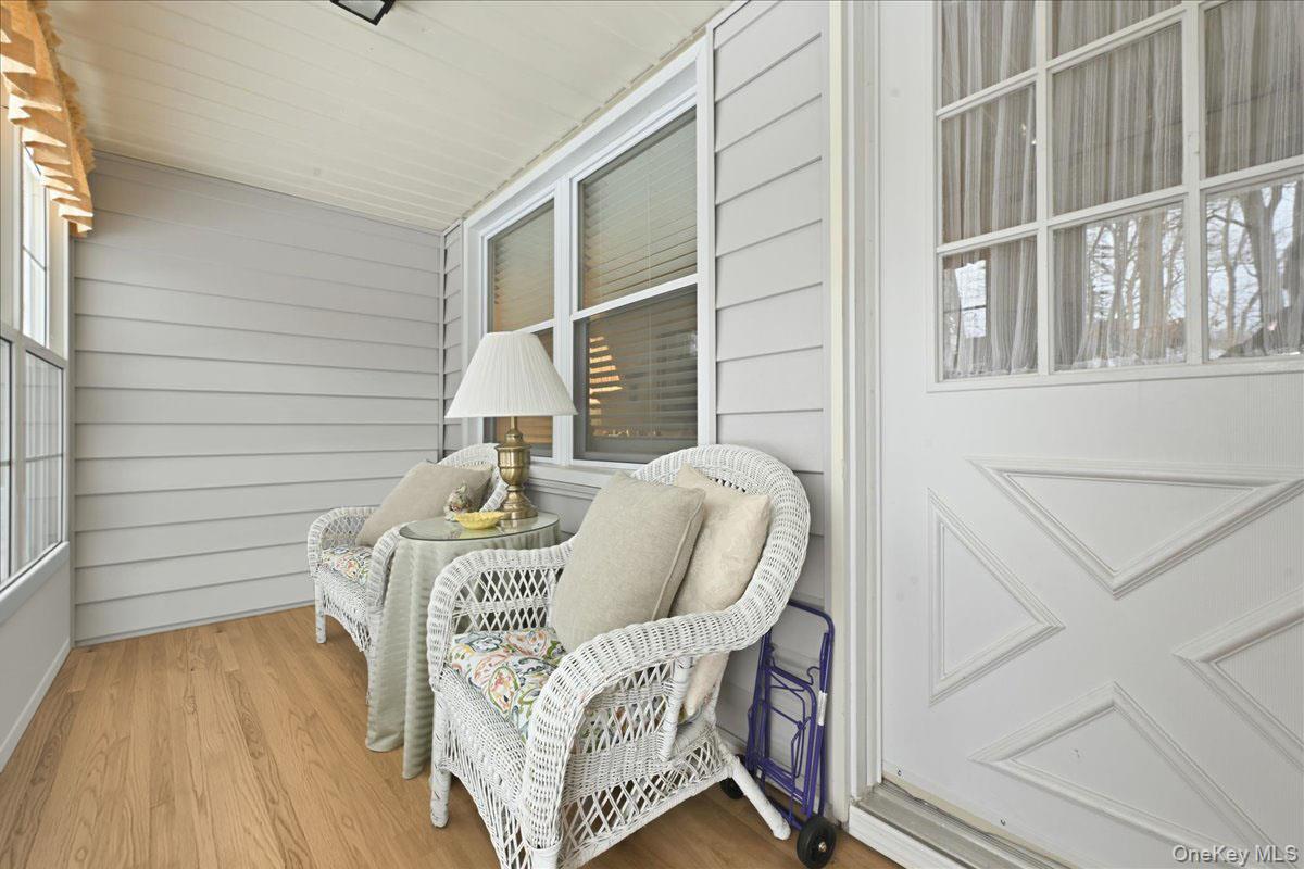 260 Newcastle Court # B, Ridge, NY 11961