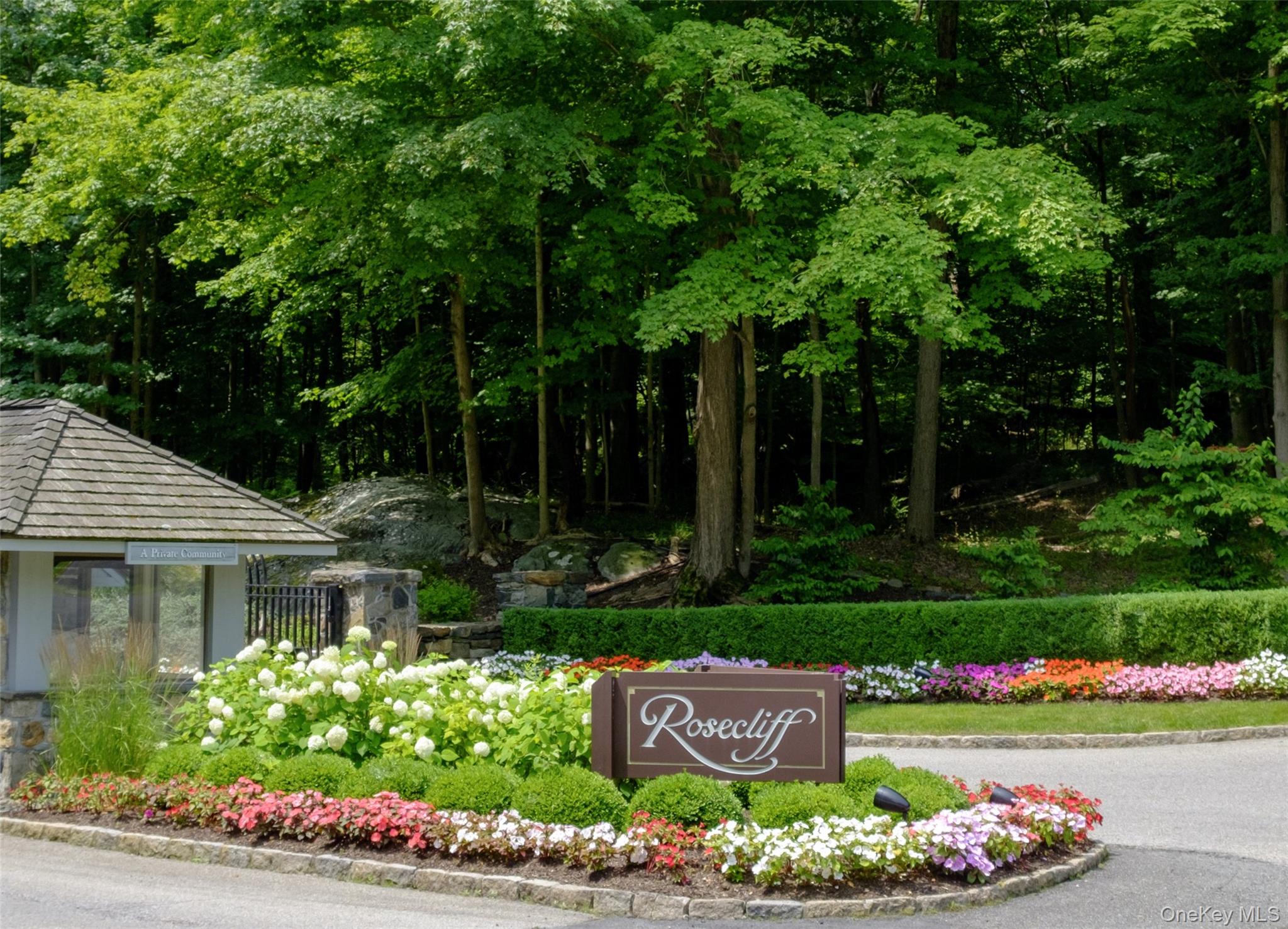 8 Justine Court, Briarcliff Manor, NY 10510