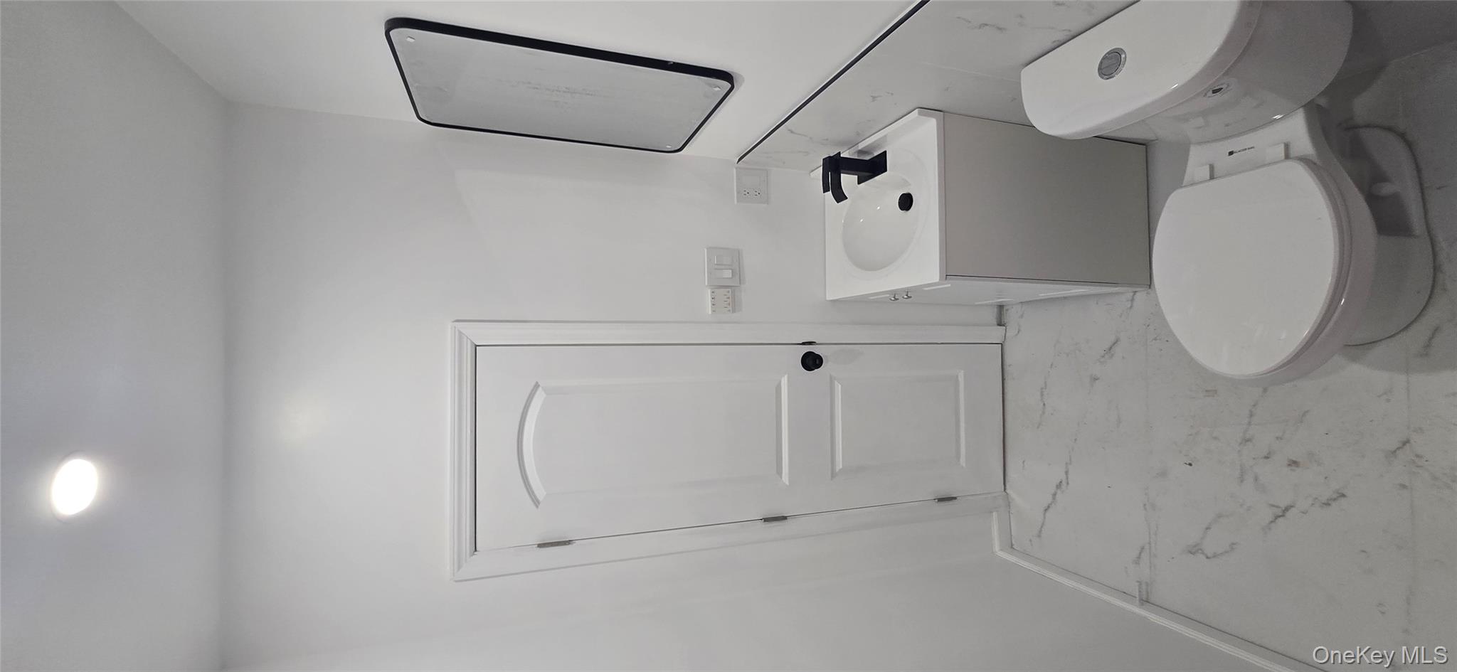 452 S 1st Avenue, Mount Vernon, NY 10550