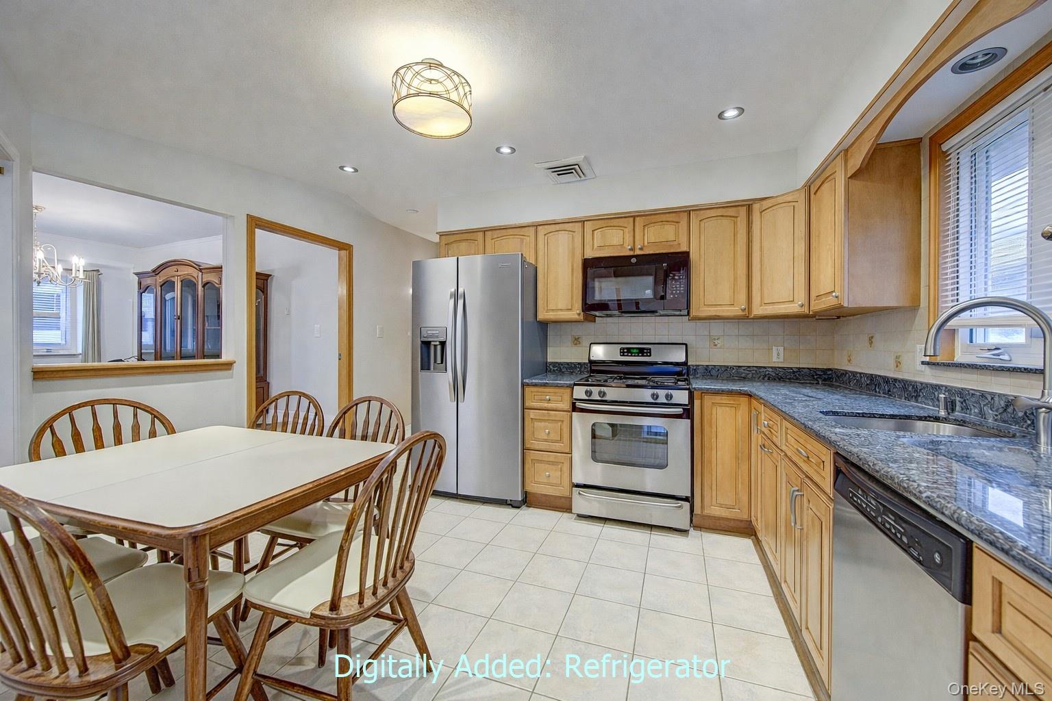 98 Union Place, Lynbrook, NY 11563