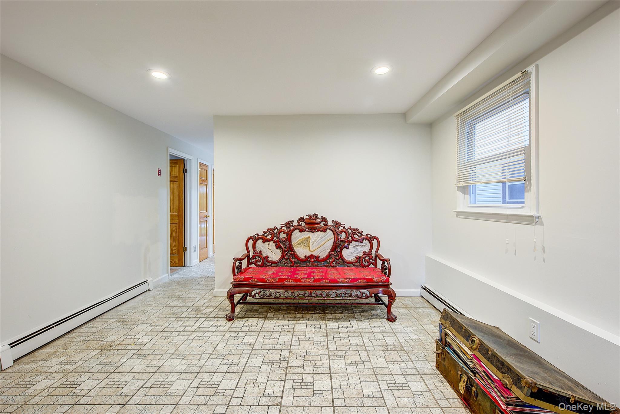 98 Union Place, Lynbrook, NY 11563