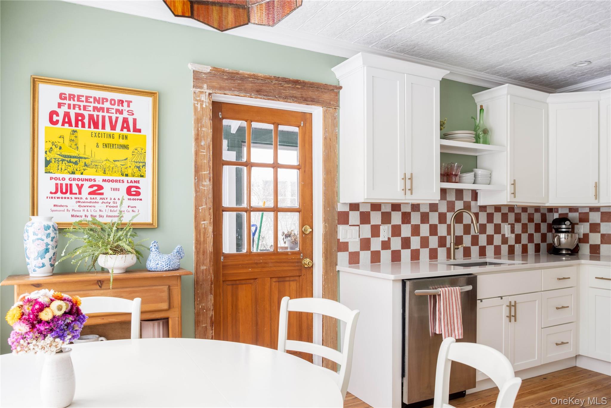 134 6th Street, Greenport, NY 11944