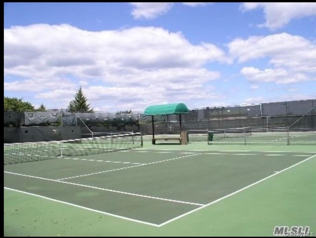 1 Bay Club Drive # 17D, Bayside, NY 11360