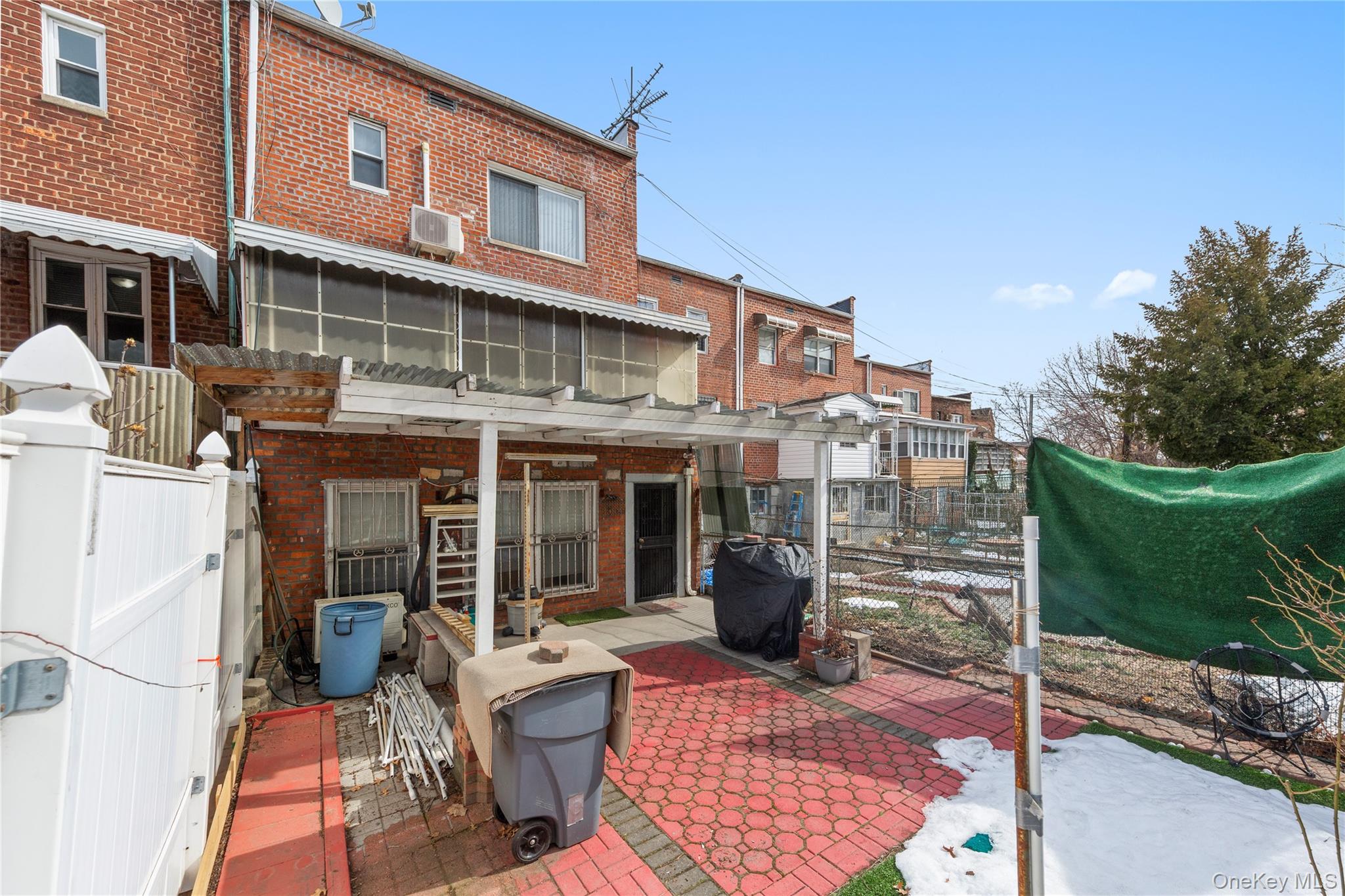 6114 Main Street, Flushing, NY 11367