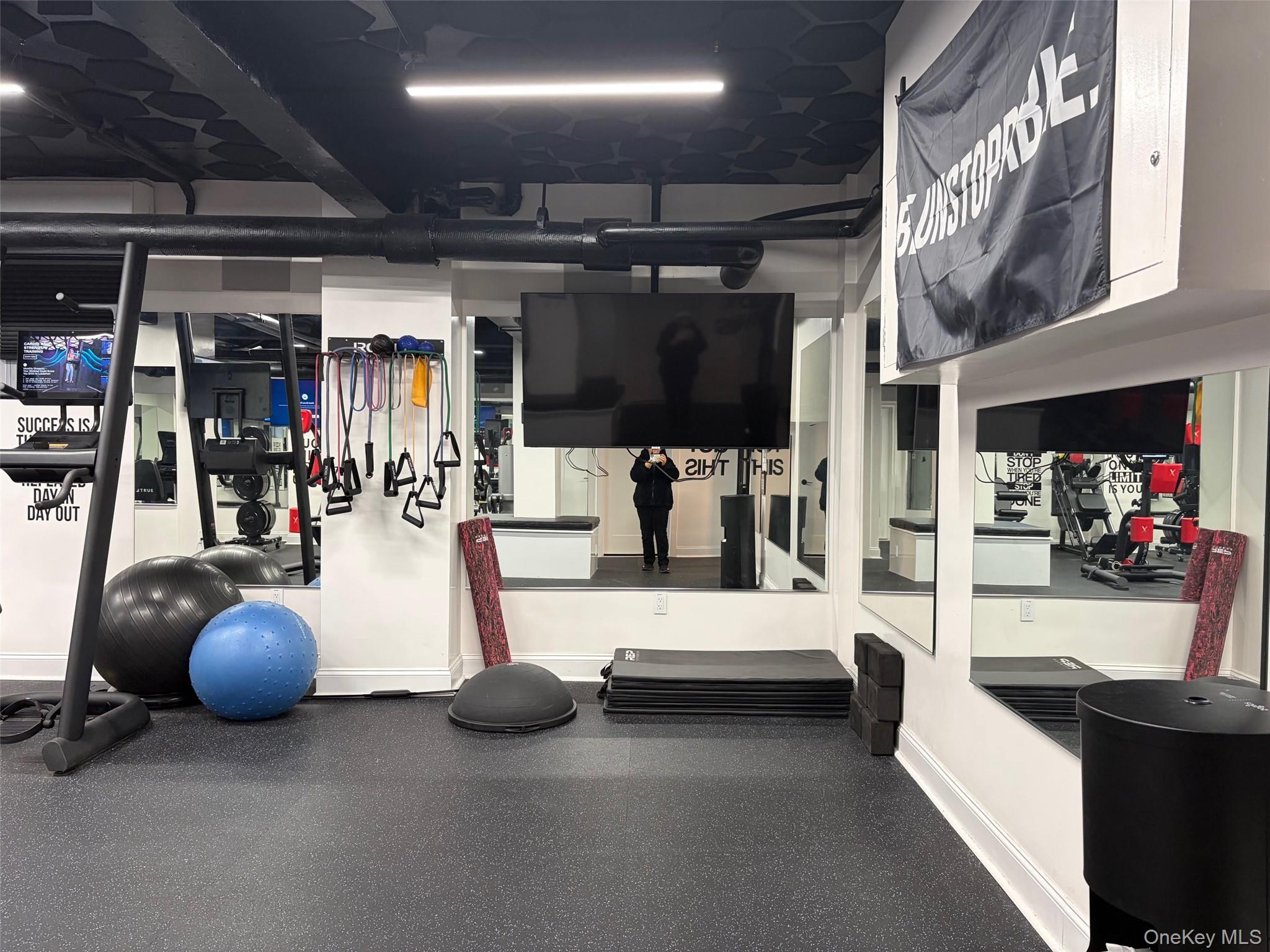 210 Pelham Road # 5L, New Rochelle, NY 10805