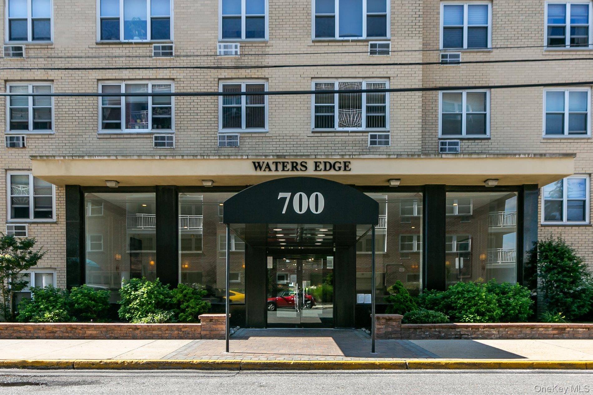 700 Shore Road # 7N, Long Beach, NY 11561