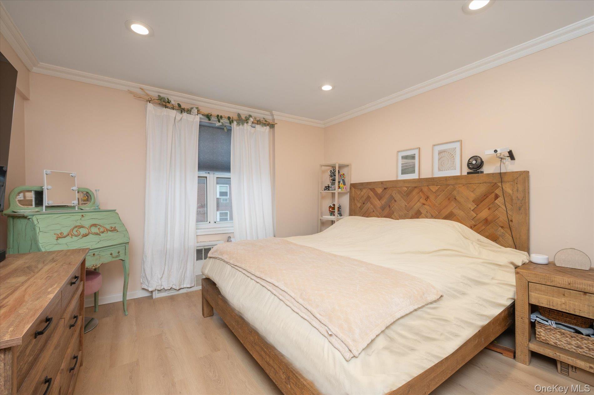 700 Shore Road # 7N, Long Beach, NY 11561