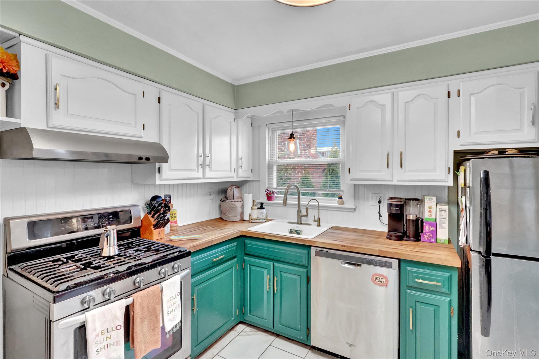 2642 Clovermere Road, Oceanside, NY 11572