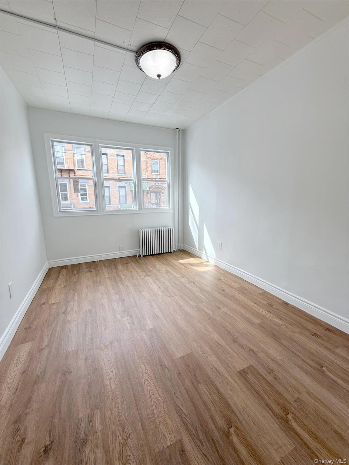 6259 60th Street, Ridgewood, NY 11385