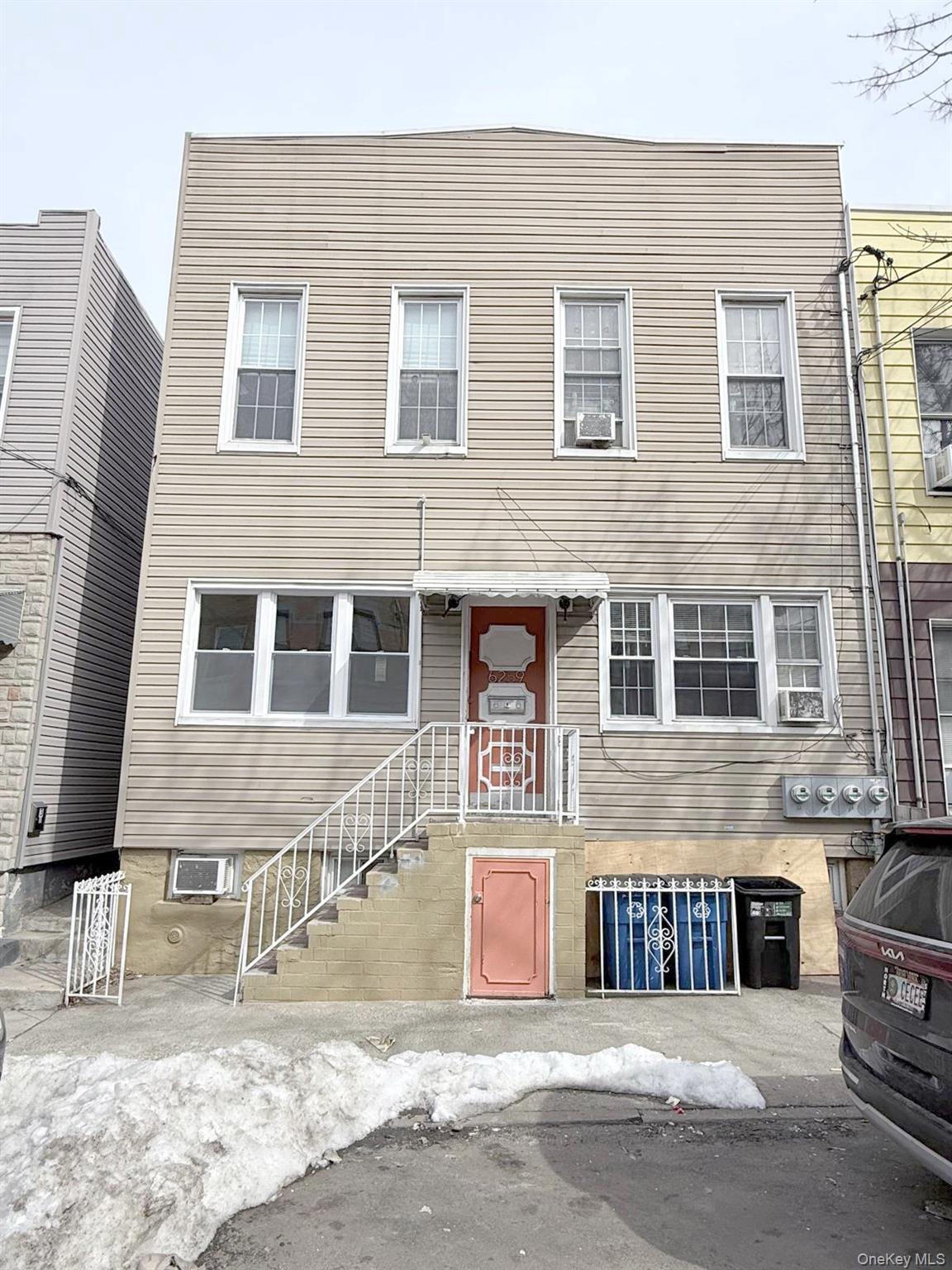 6259 60th Street, Ridgewood, NY 11385