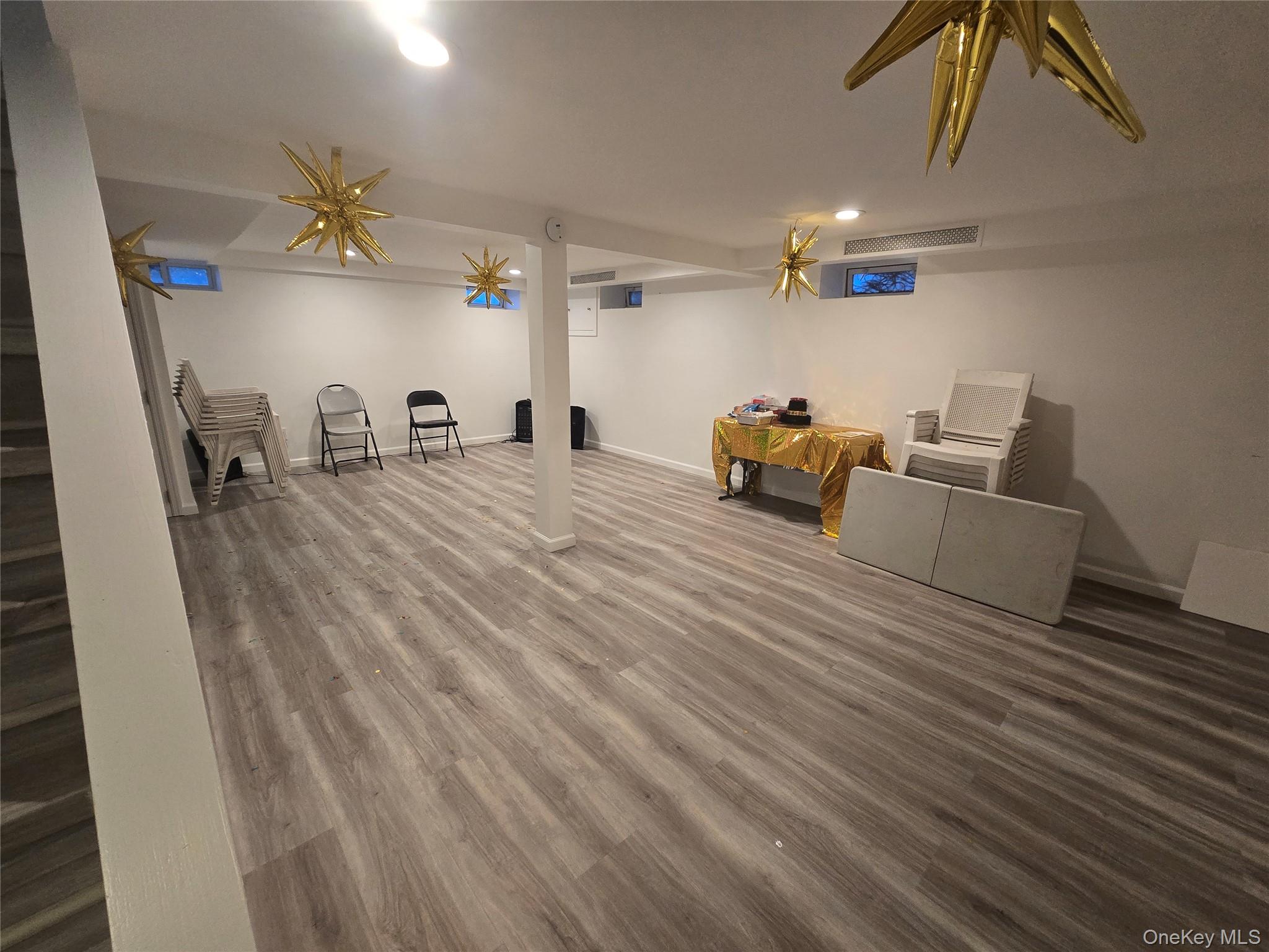 506 Froehlich Place, Elmont, NY 11003