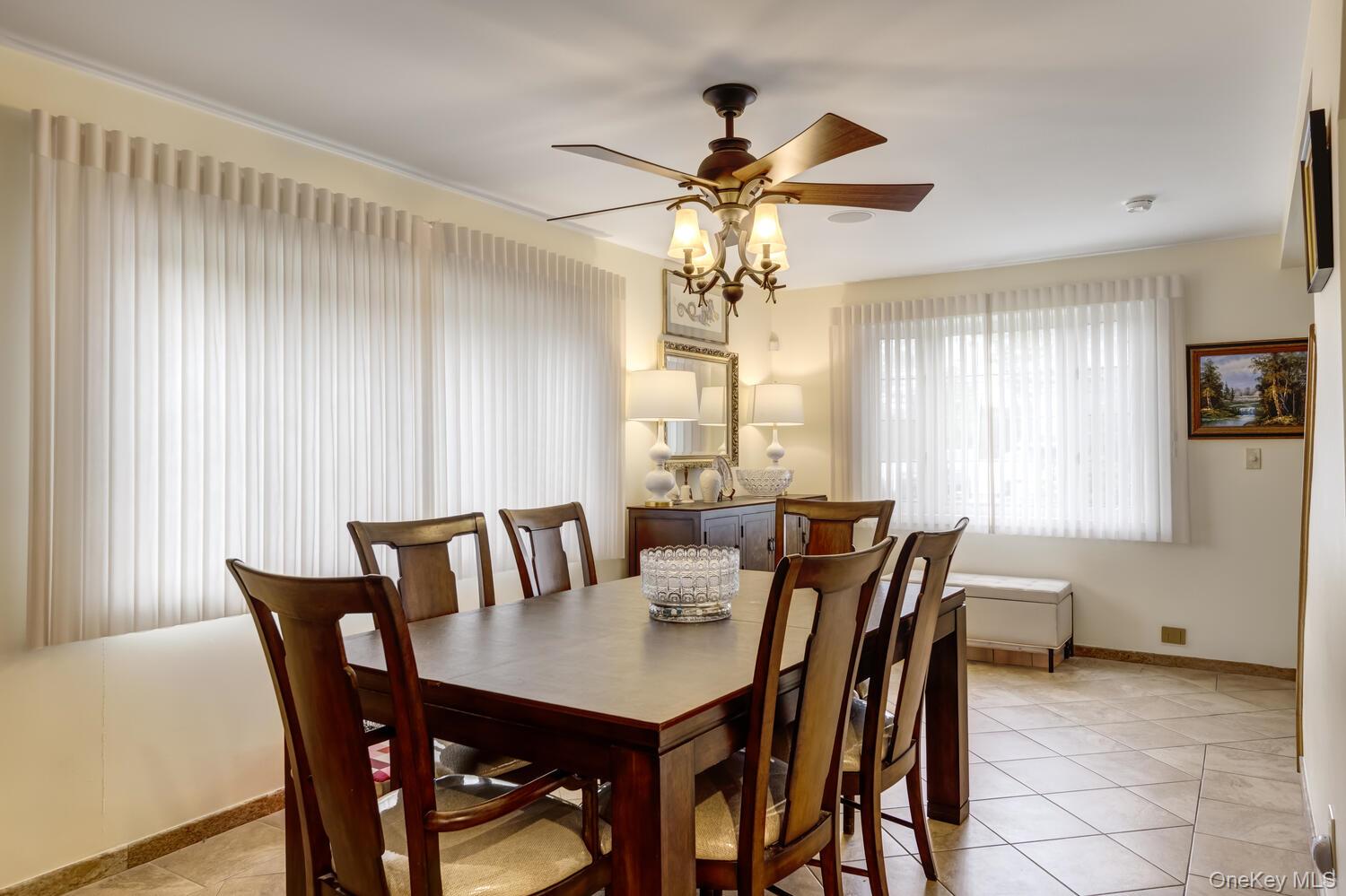 18 Loring Road, Levittown, NY 11756