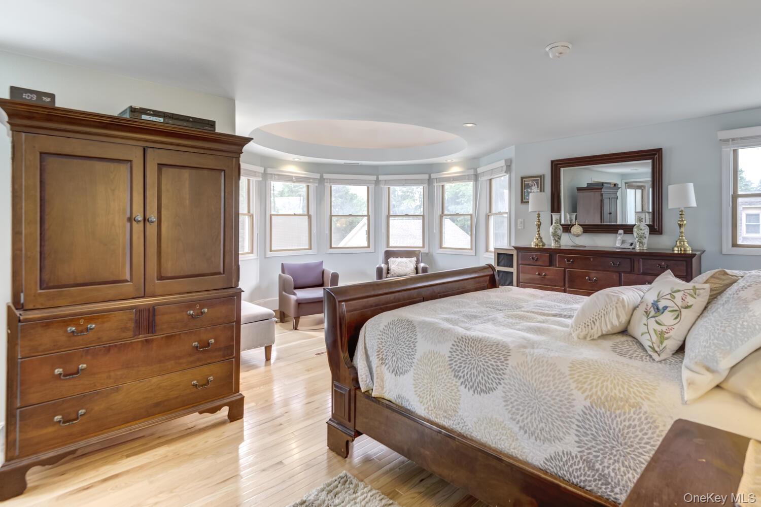 18 Loring Road, Levittown, NY 11756