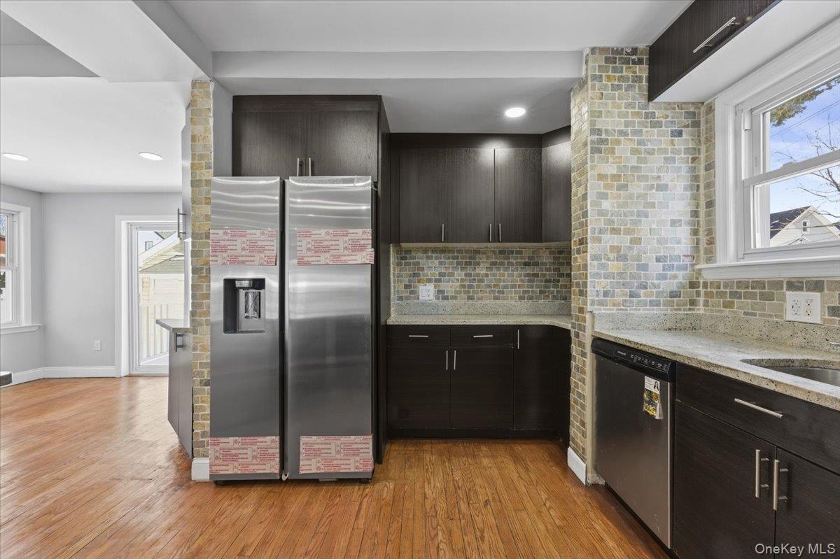 10973 200th Street, Saint Albans, NY 11412