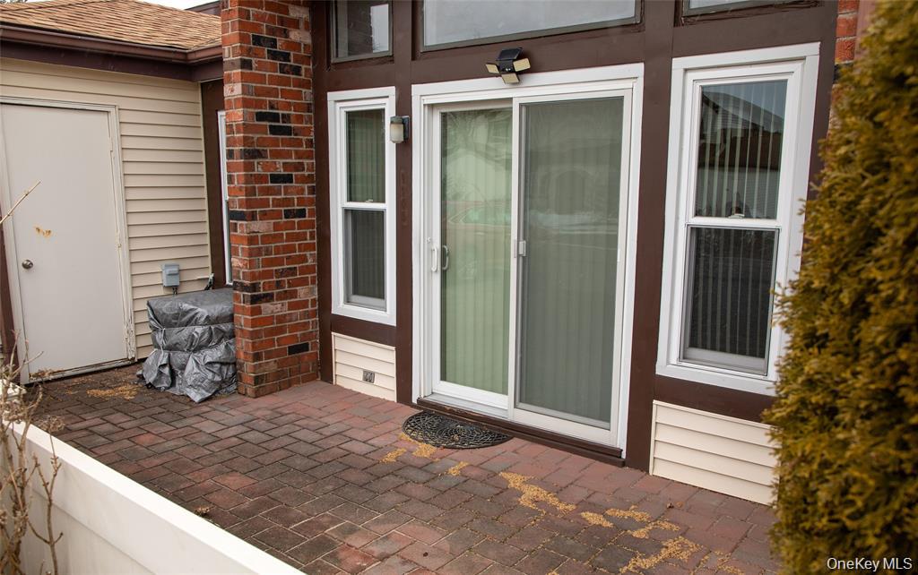 1205 Gotham Drive, Saint James, NY 11780