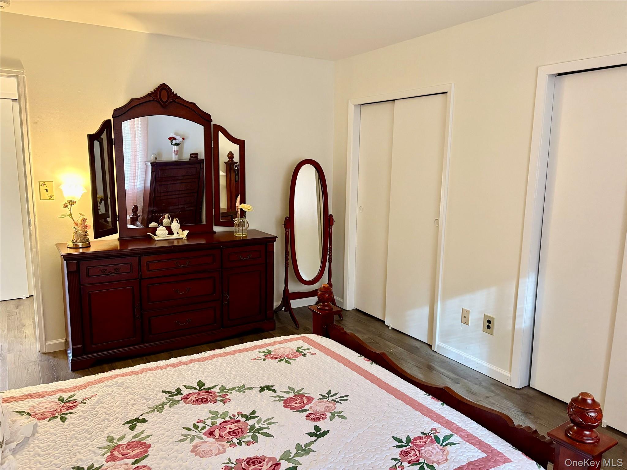 9 Willow Ct # 9, Selden, NY 11784