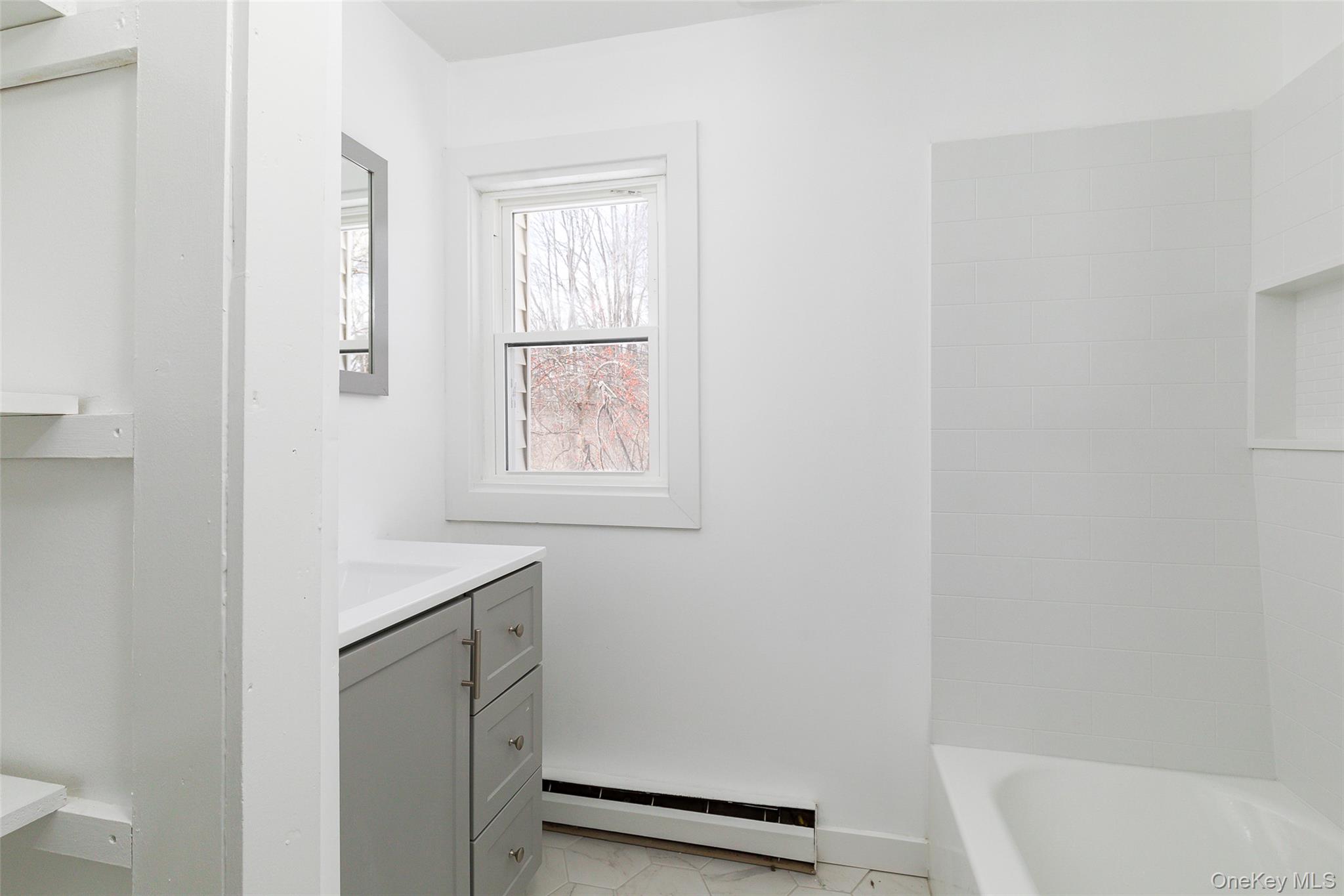 2845 Route 9G # Unit #4, Rhinebeck, NY 12572