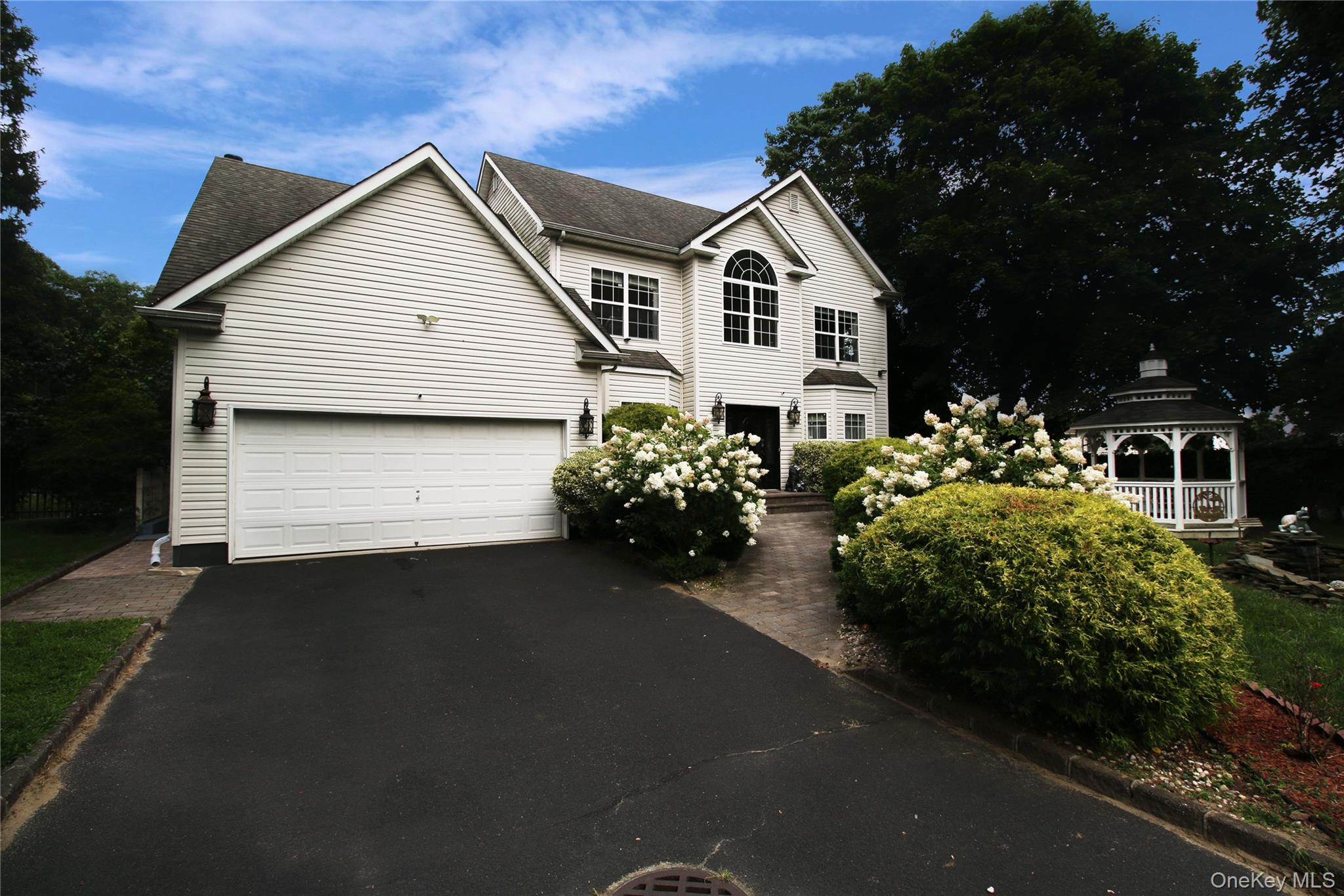 469 Donald Boulevard, Holbrook, NY 11741