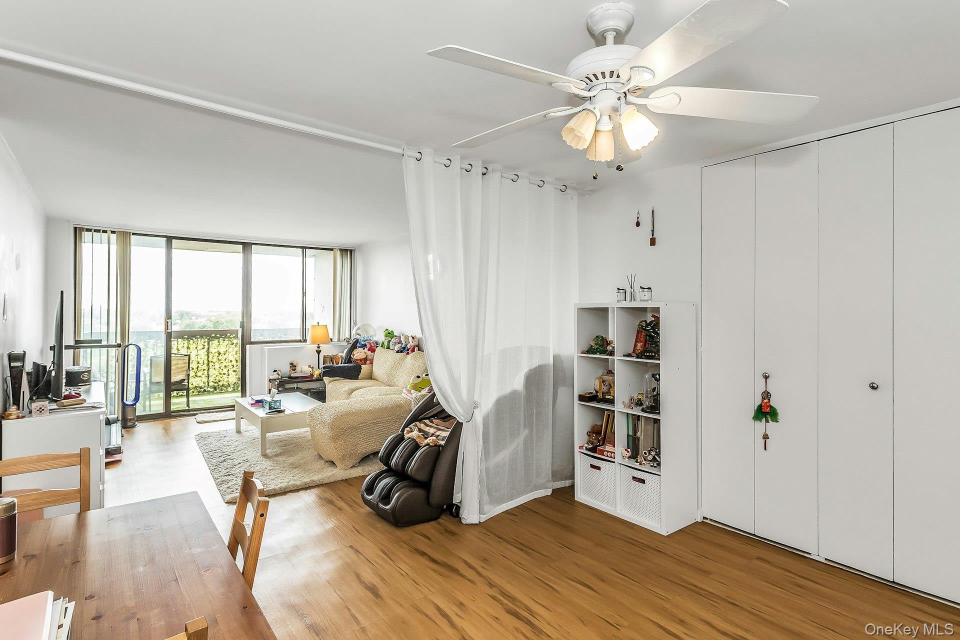 2 Bay Club # 11F, Bayside, NY 11360