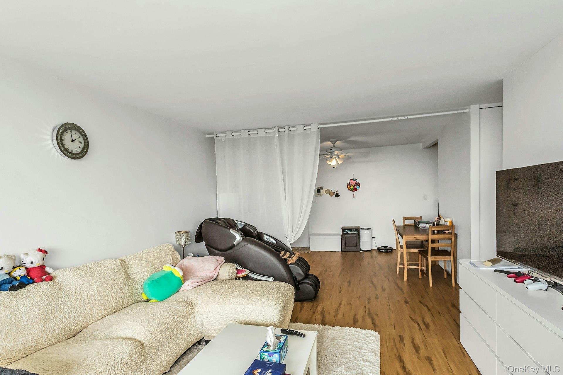 2 Bay Club # 11F, Bayside, NY 11360