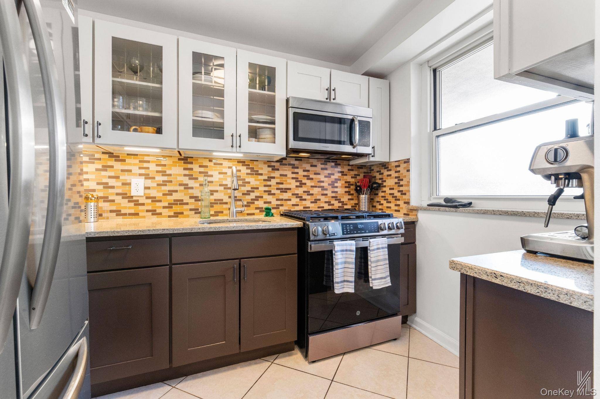 35-50 85th St Street # 7H, Jackson Heights, NY 11372