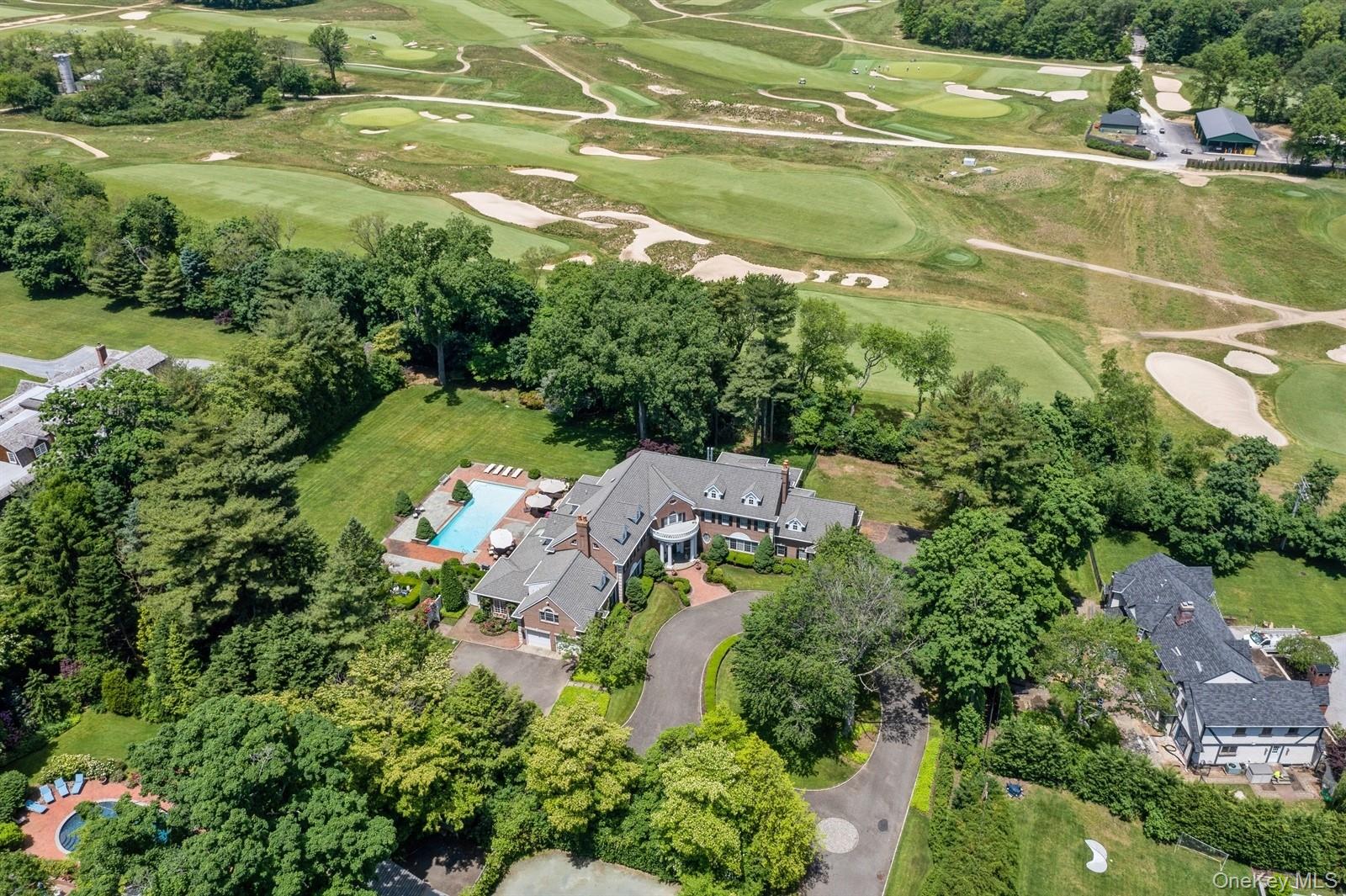 85 Eleventh Street, Garden City, NY 11530