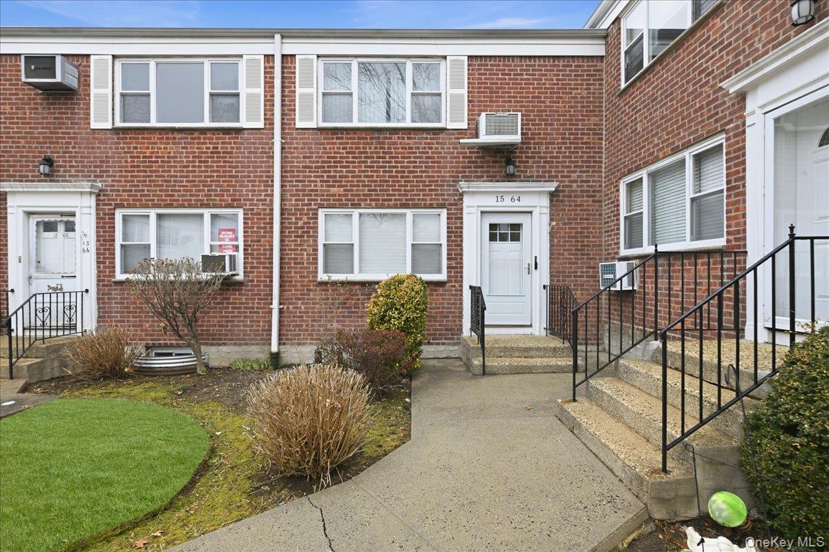 15-64 212th Street # 252, Bayside, NY 11360