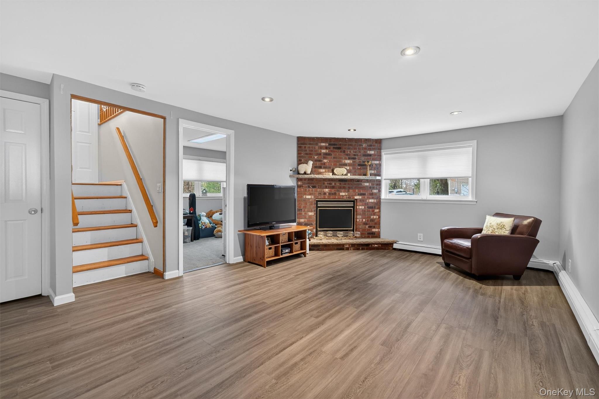 9 Eros Drive, Airmont, NY 10952