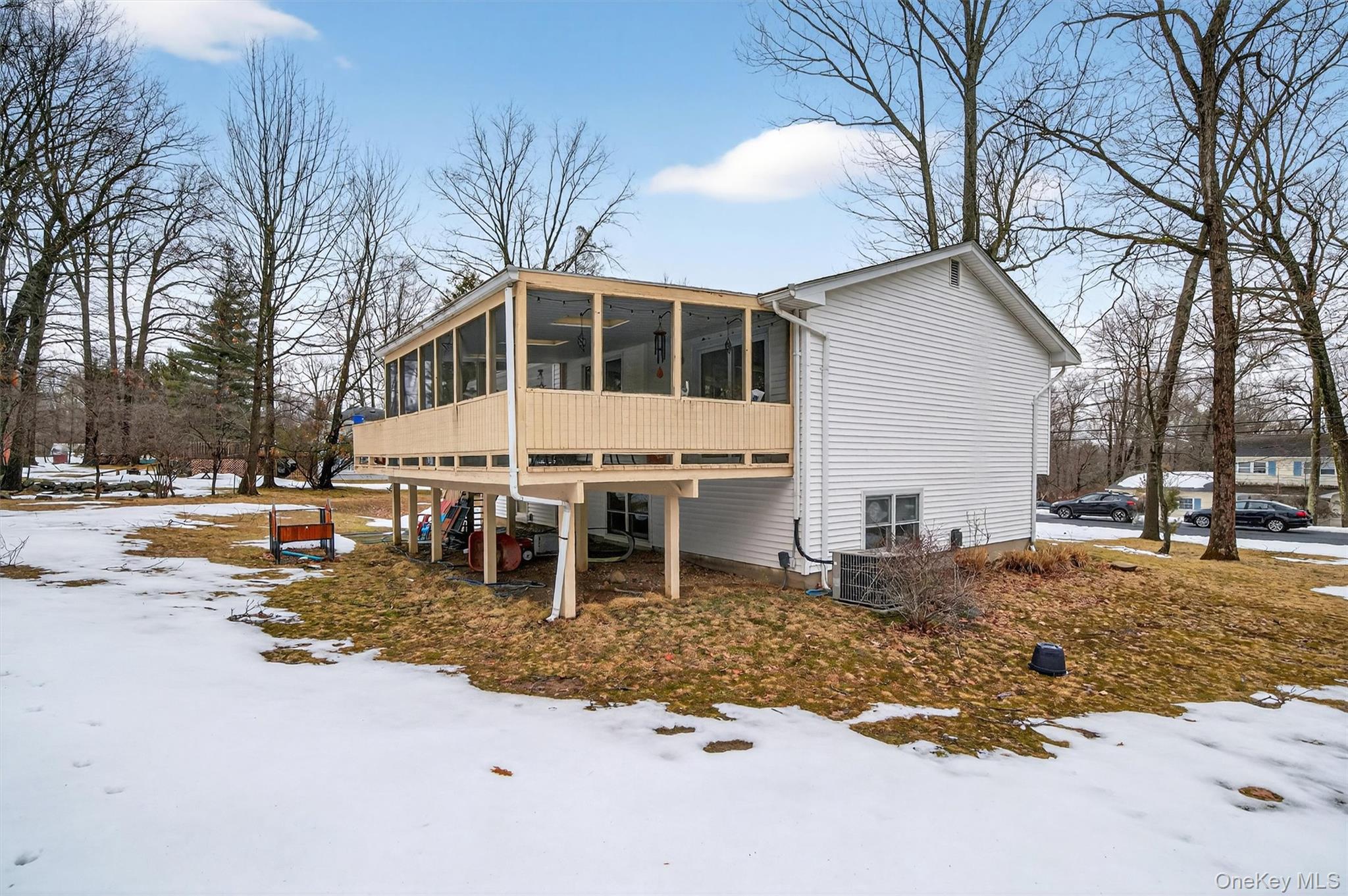 9 Eros Drive, Airmont, NY 10952