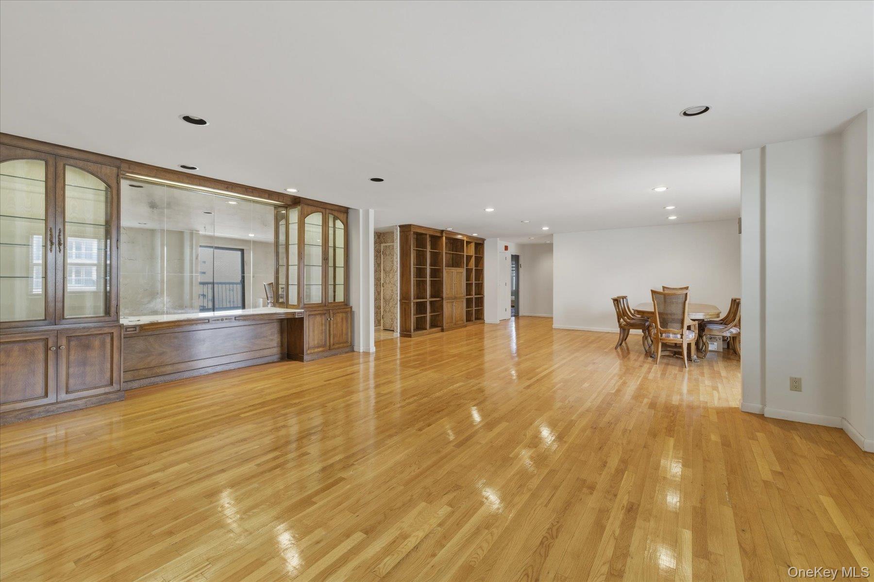 360 Shore Road # 6L & 6M, Long Beach, NY 11561