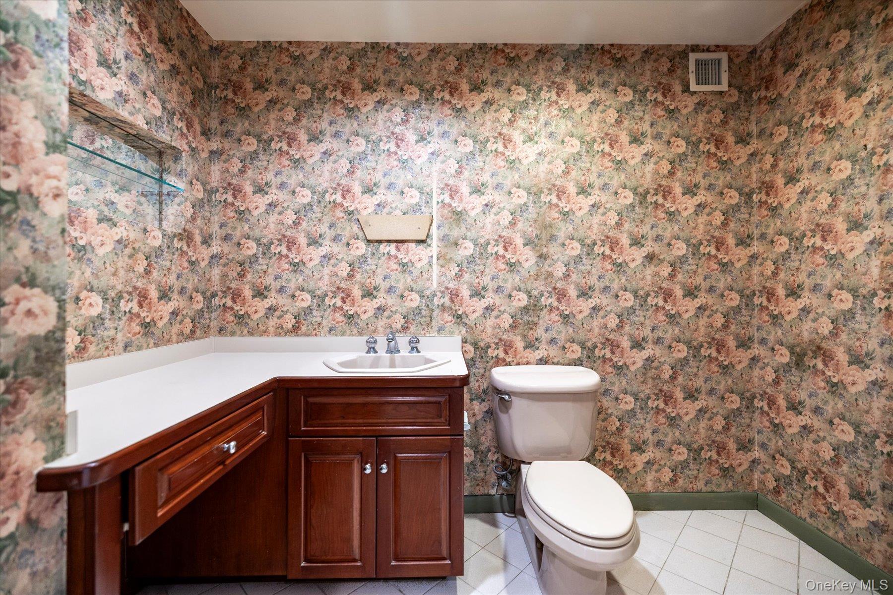 360 Shore Road # 6L & 6M, Long Beach, NY 11561