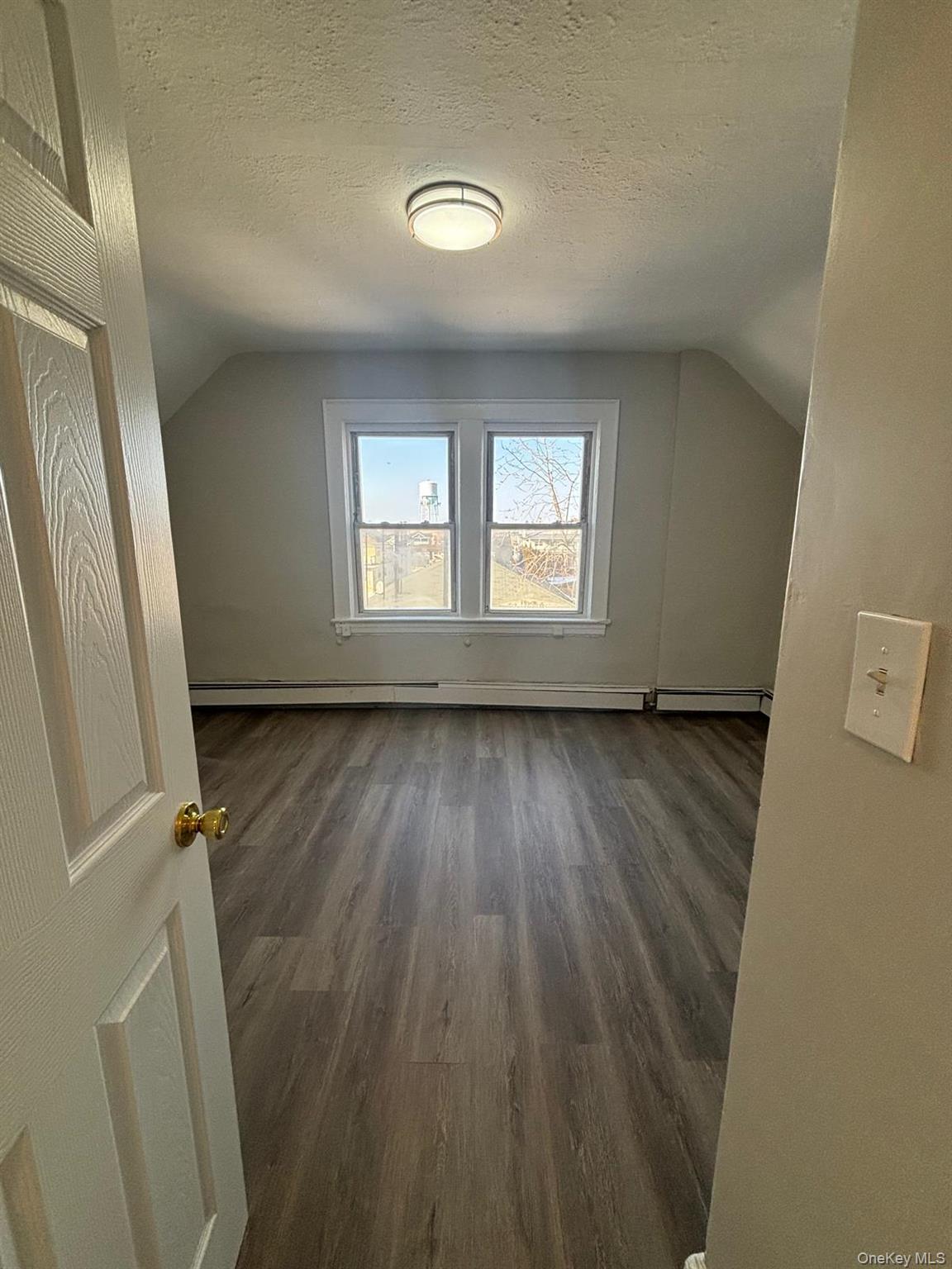 127 E Chester Street # 3, Long Beach, NY 11561